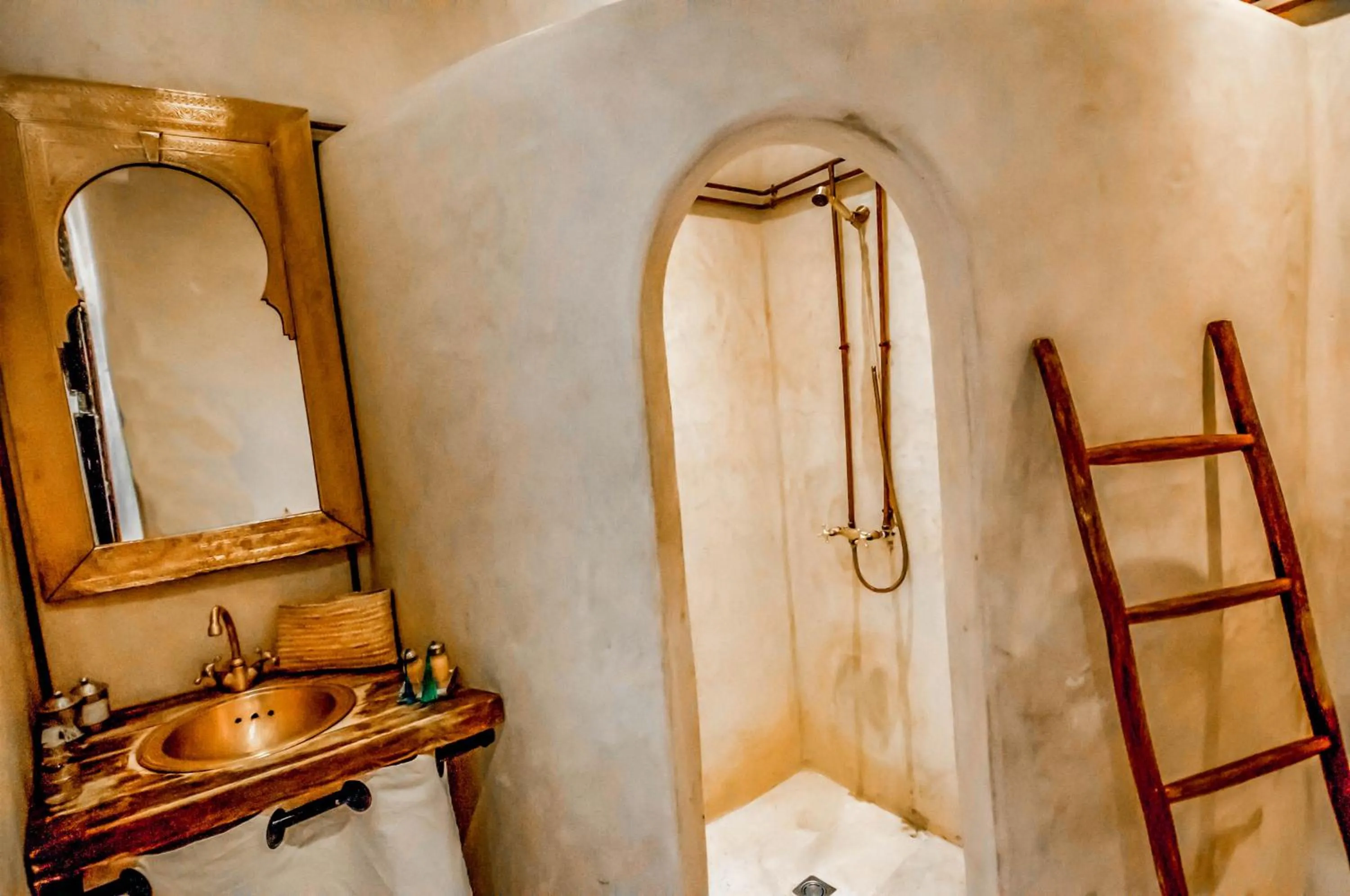 Bathroom in Riad Villa Almeria Hotel & Spa