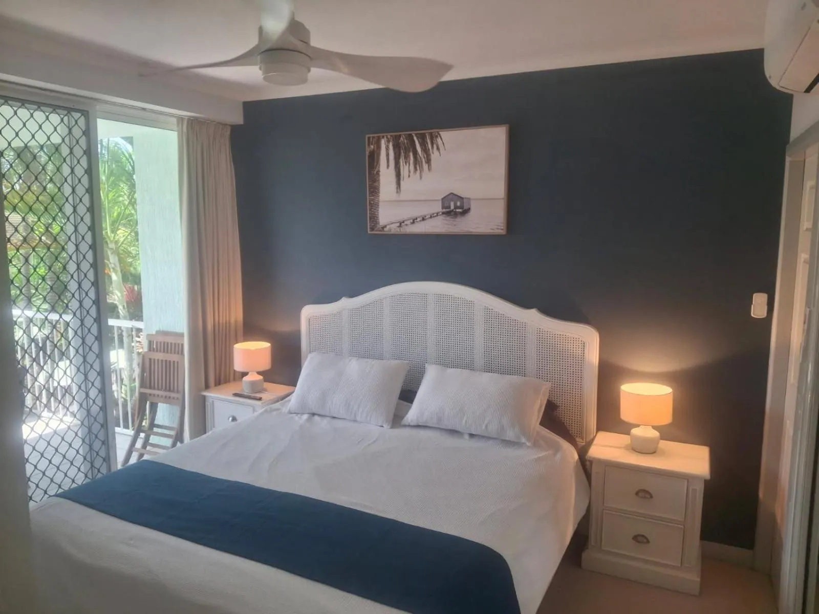 Bed in On The Beach Apartments