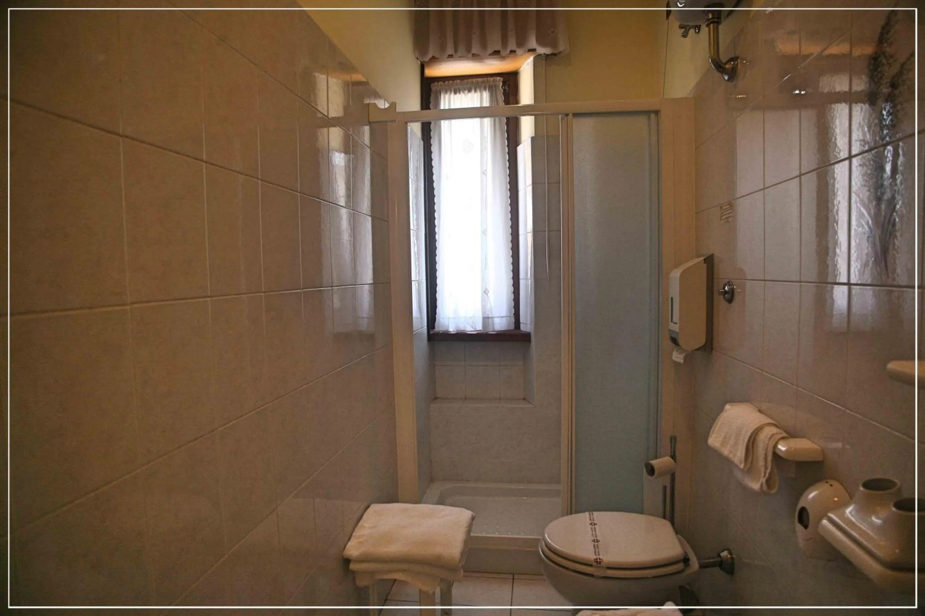 Toilet in Hotel I Cugini