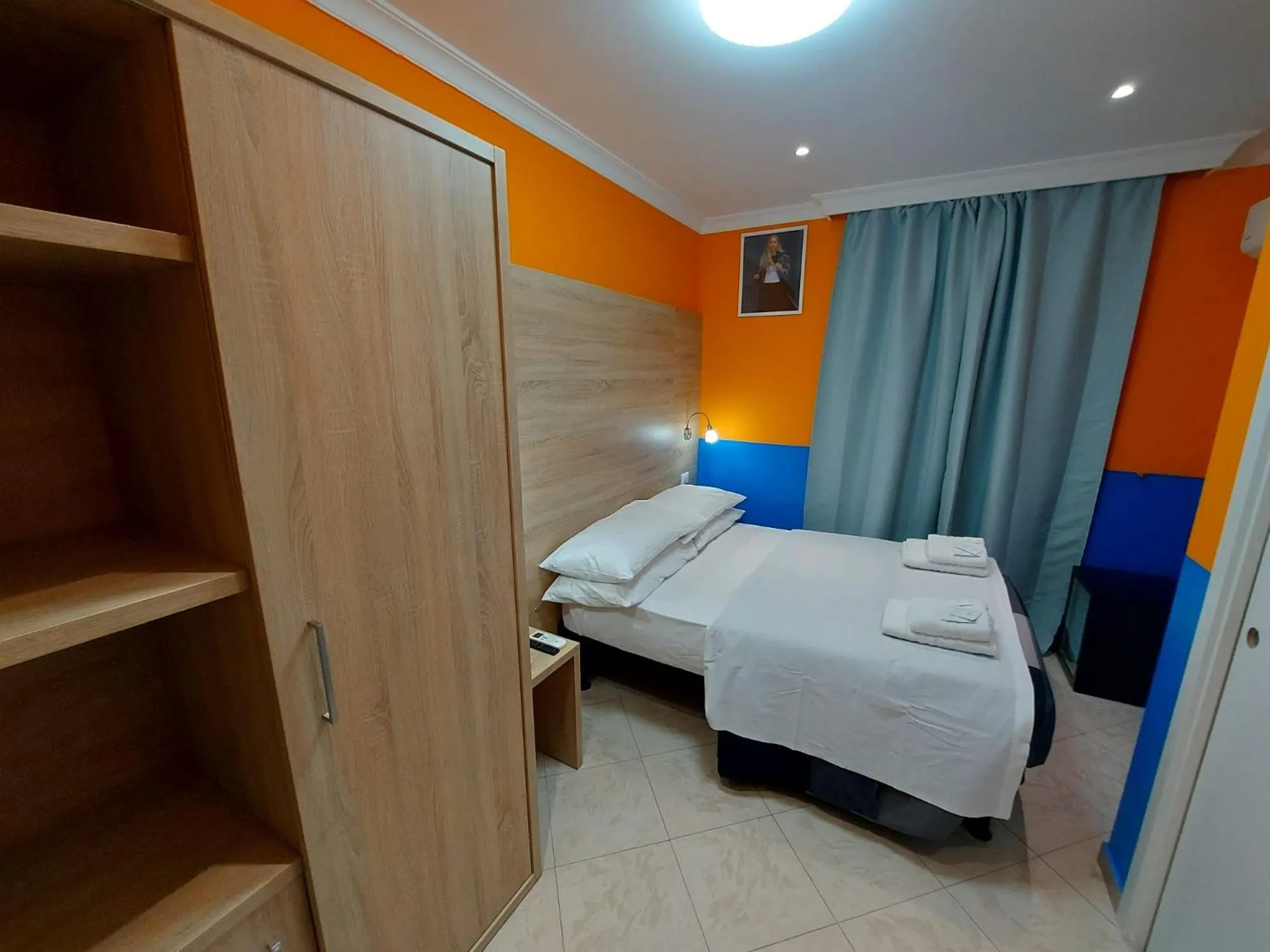 Bed in Hotel Positano