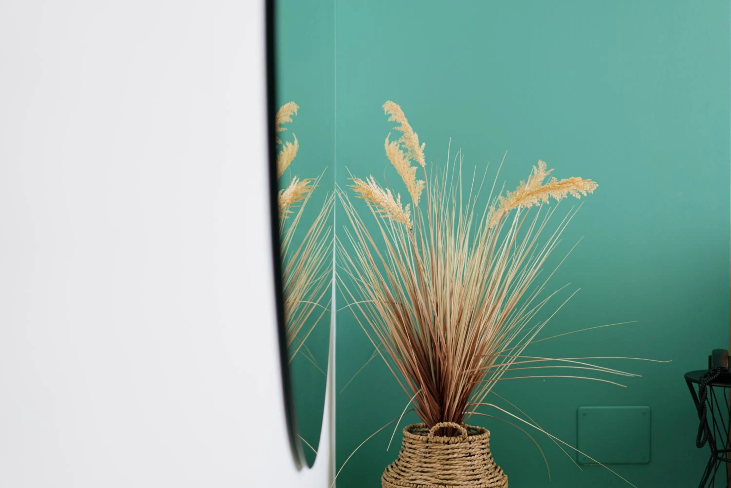 Decorative detail in Plana Hotel