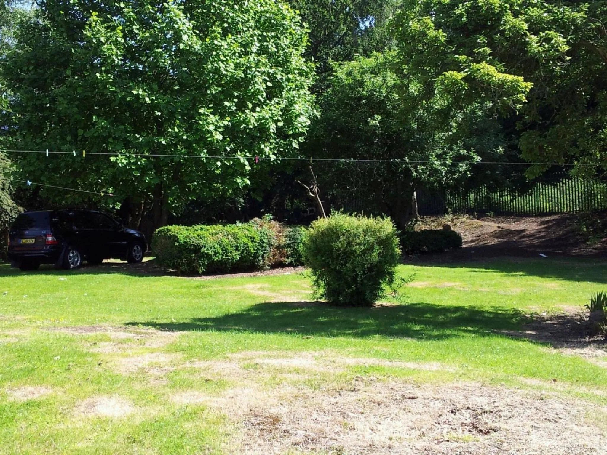 Garden in Ruxley Rooms