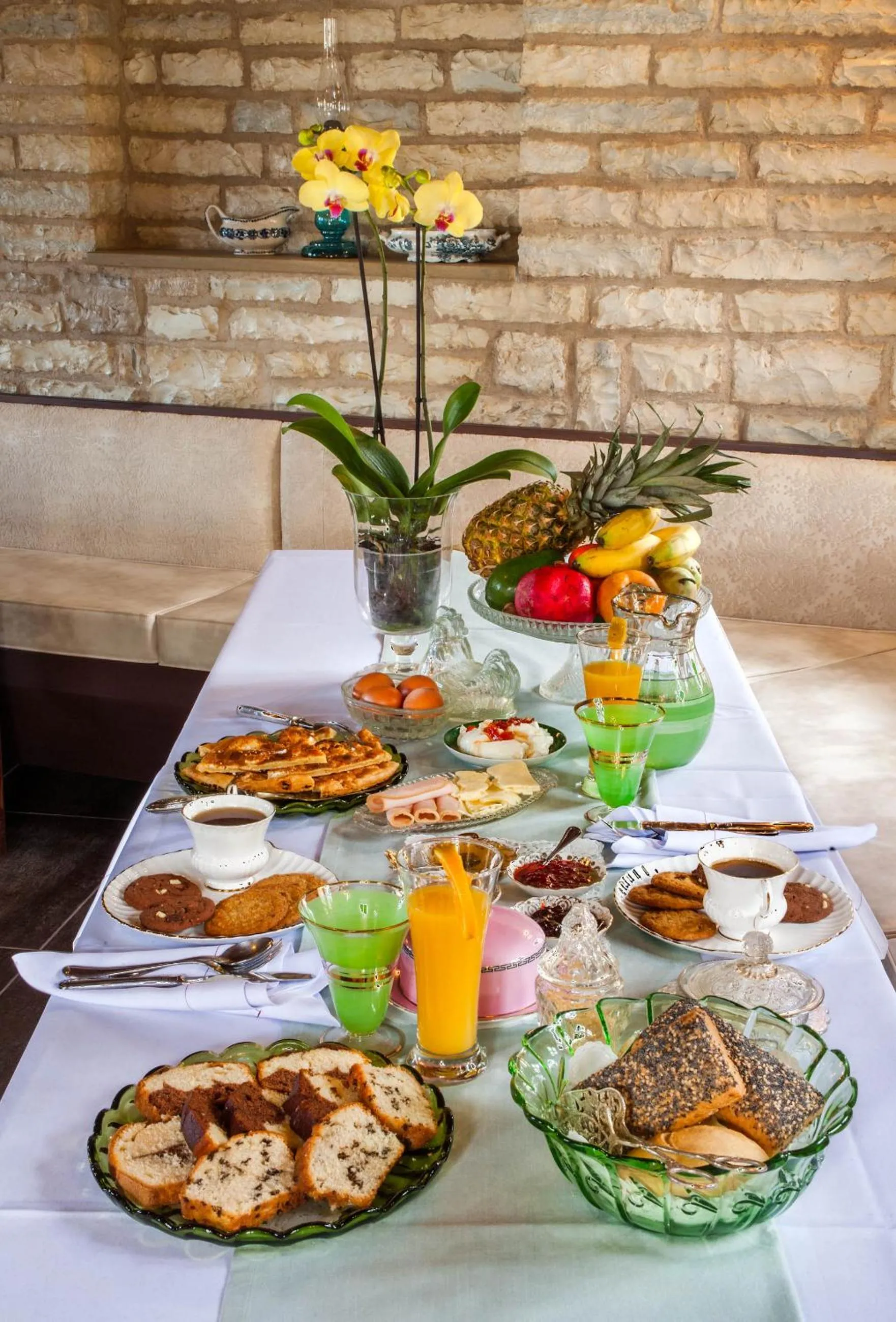 Breakfast in Gioraldi Art Hotel