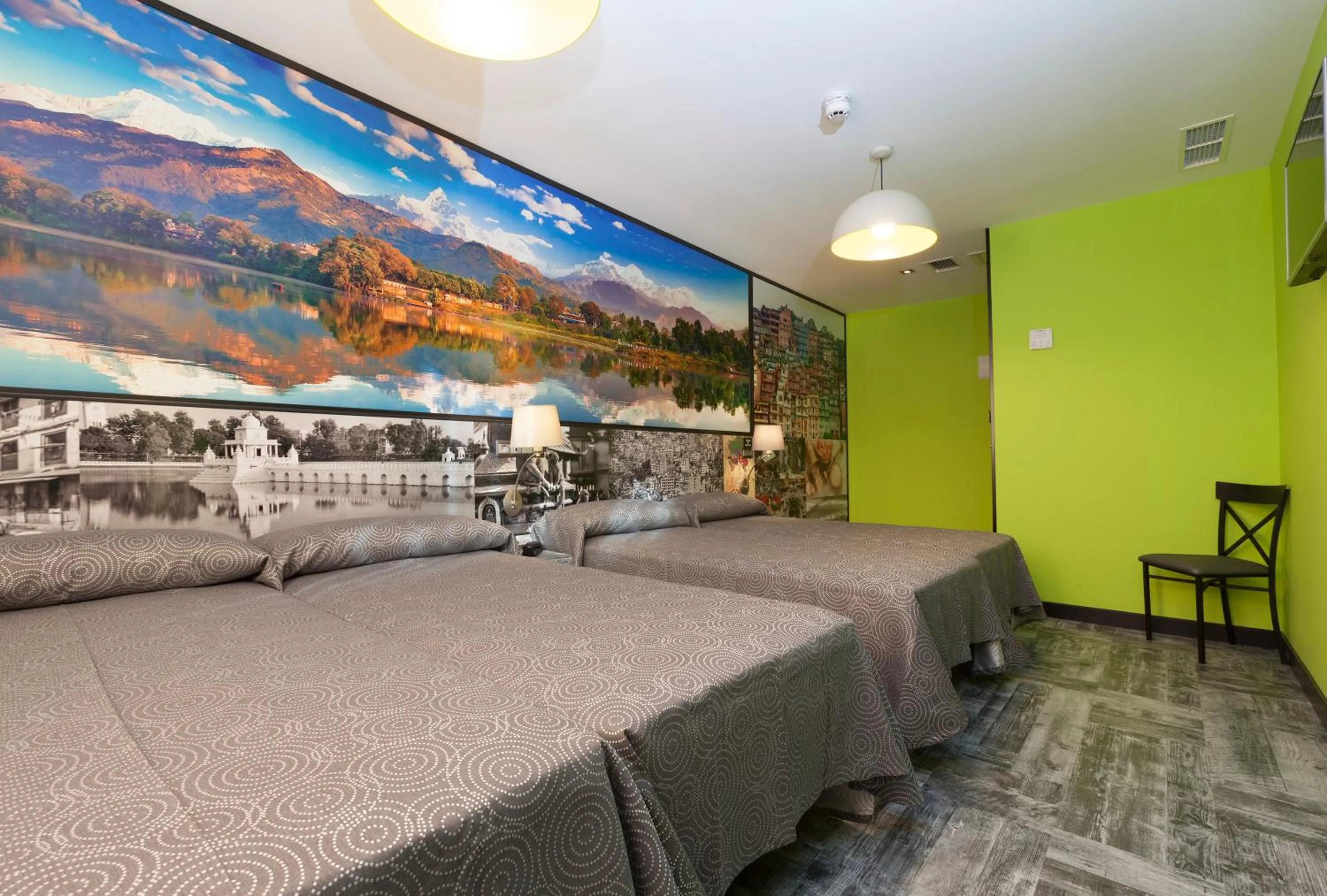 Photo of the whole room in Jc Rooms Jardines