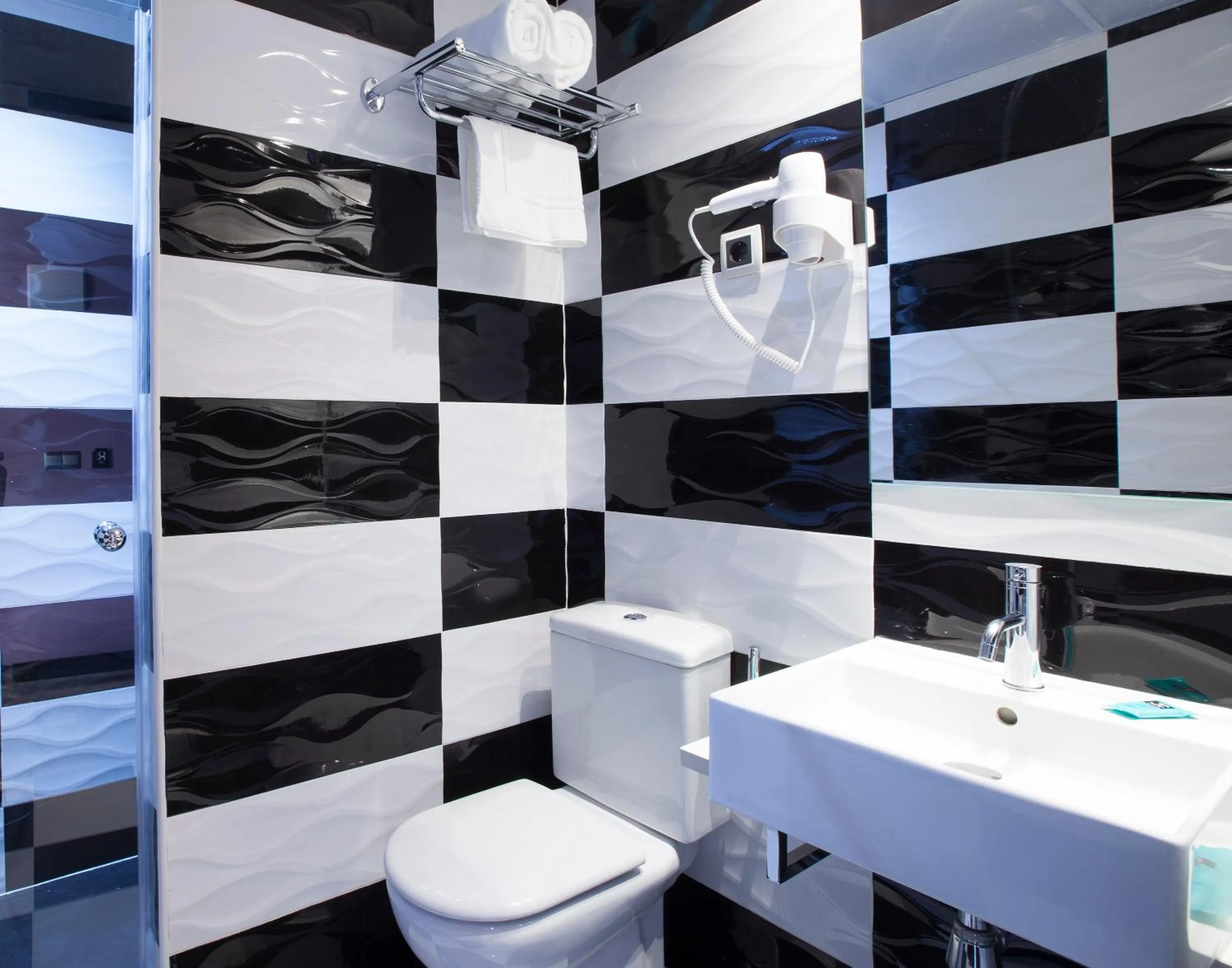 Bathroom in Jc Rooms Jardines