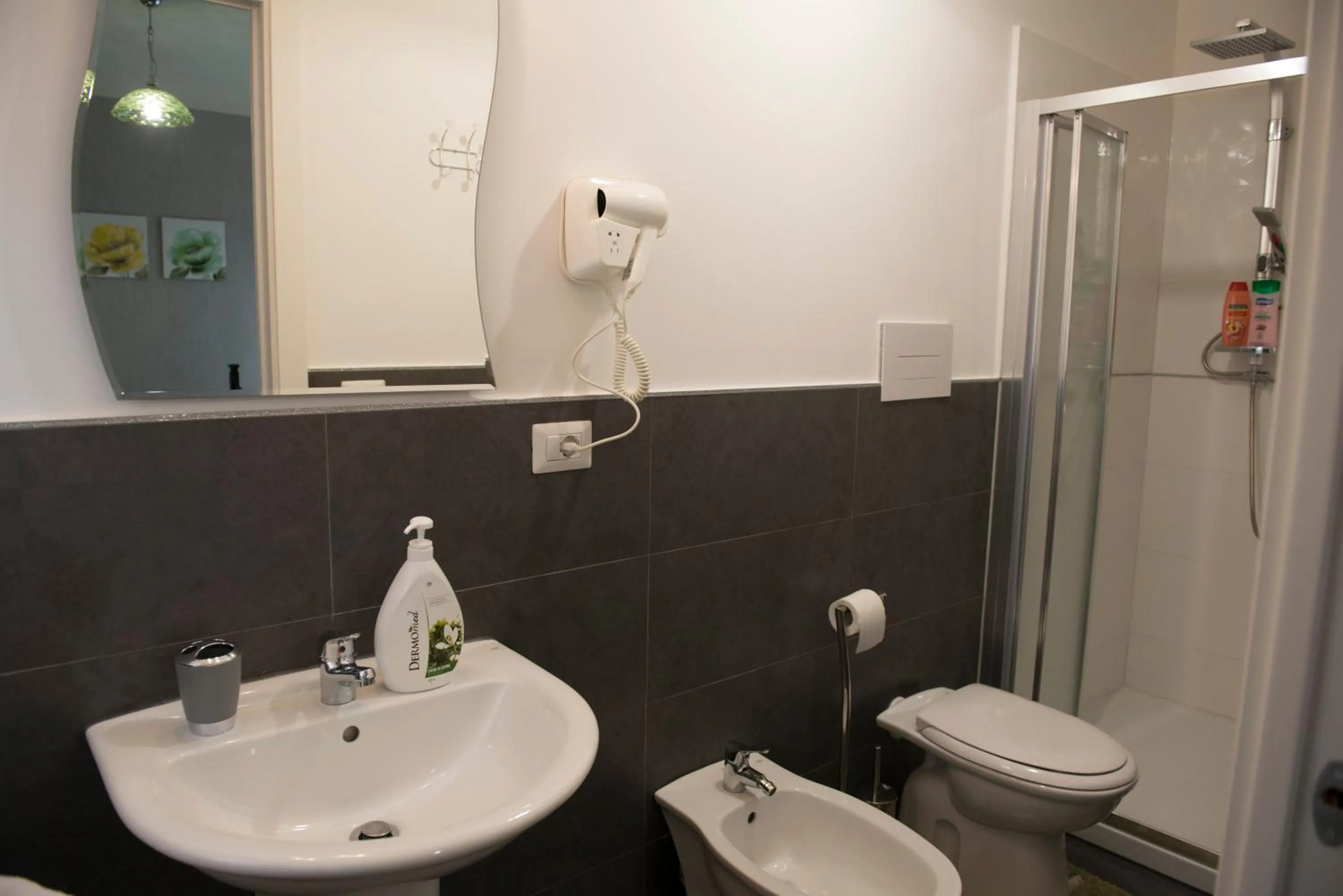 Bathroom in Villa Miriade B&b