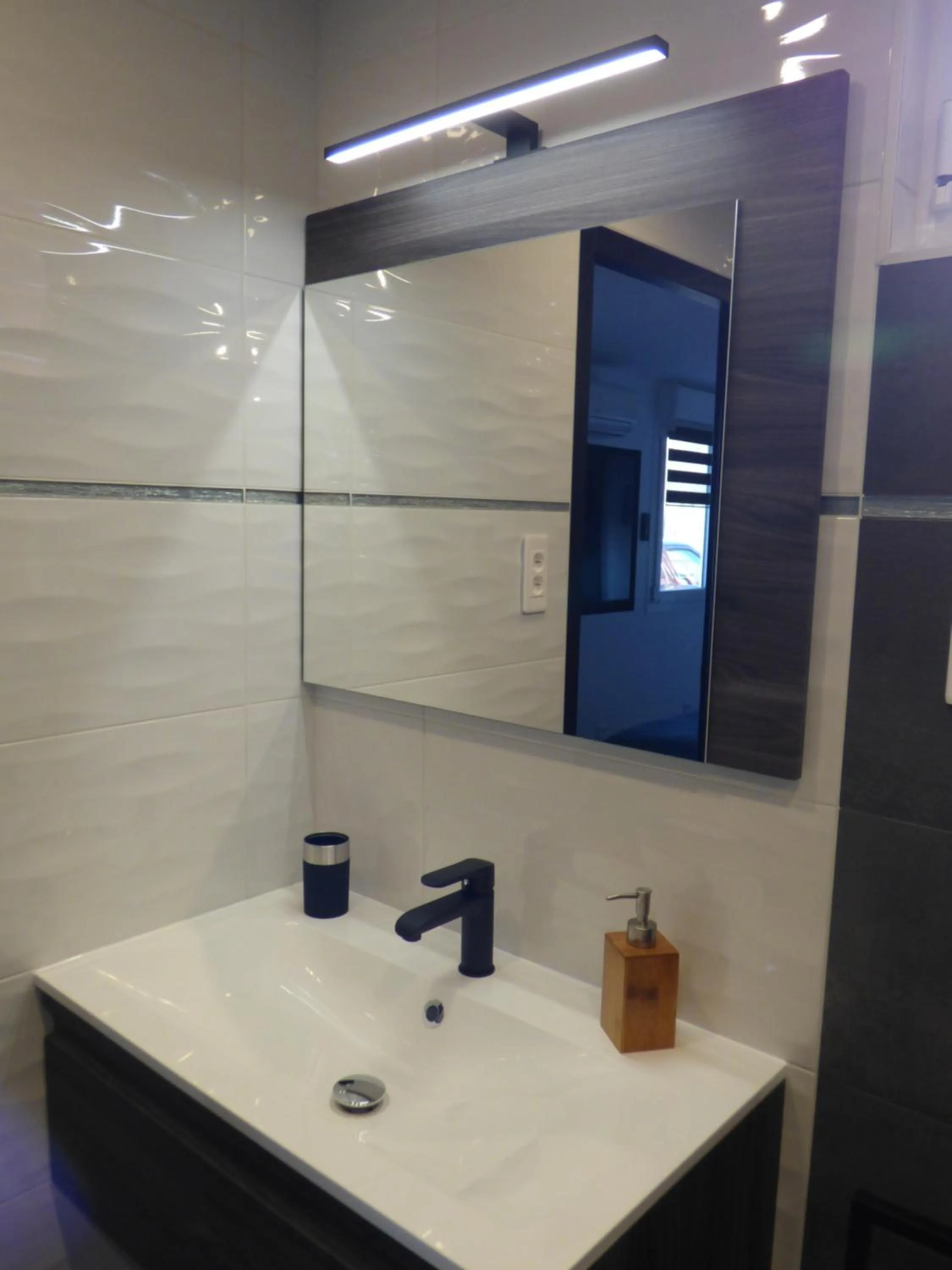 Bathroom in La Colline aux Yeux Doubs