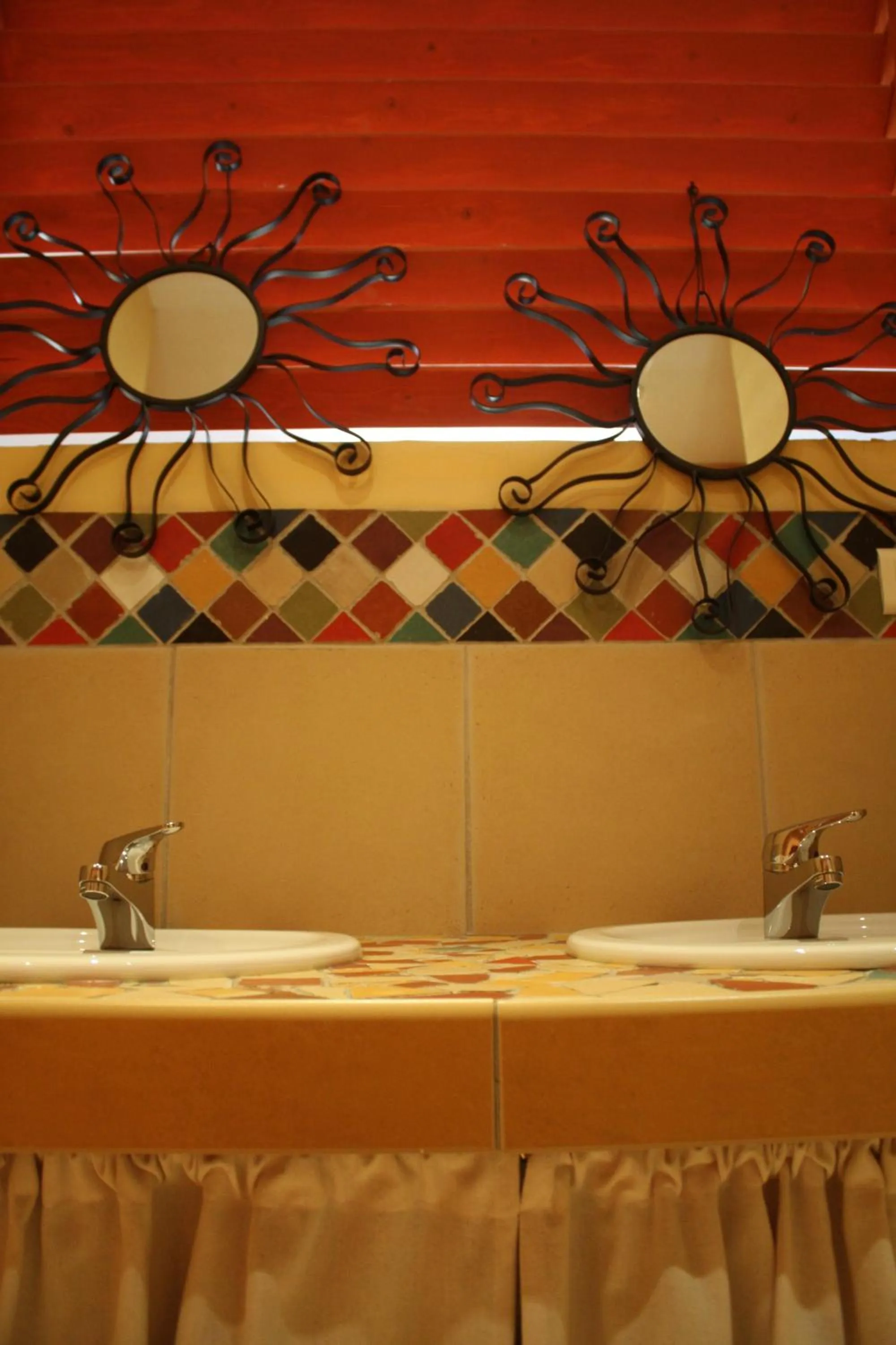 Bathroom in Hôtel de Valdeblore