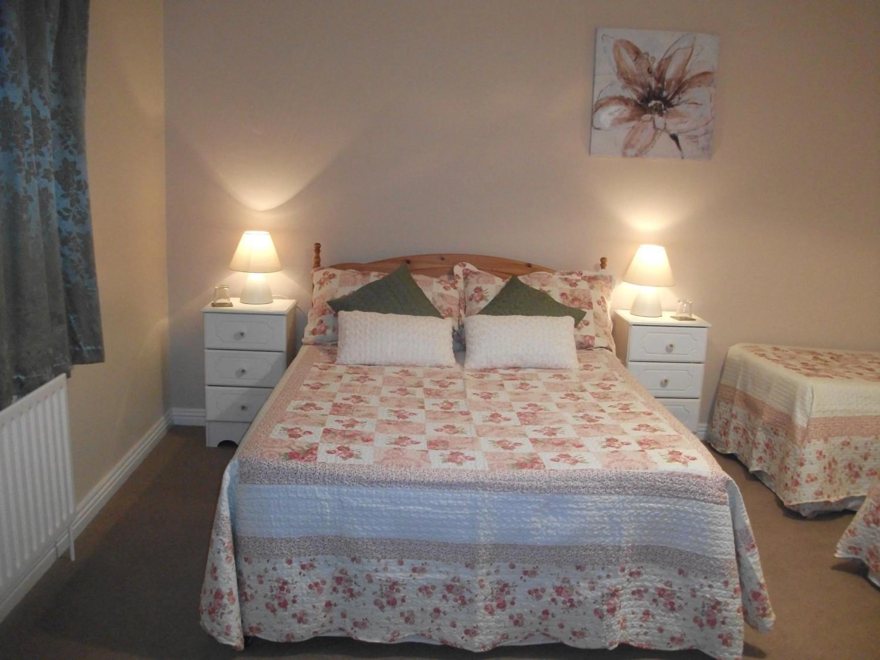 Bed in Rocksberry Bed & Breakfast