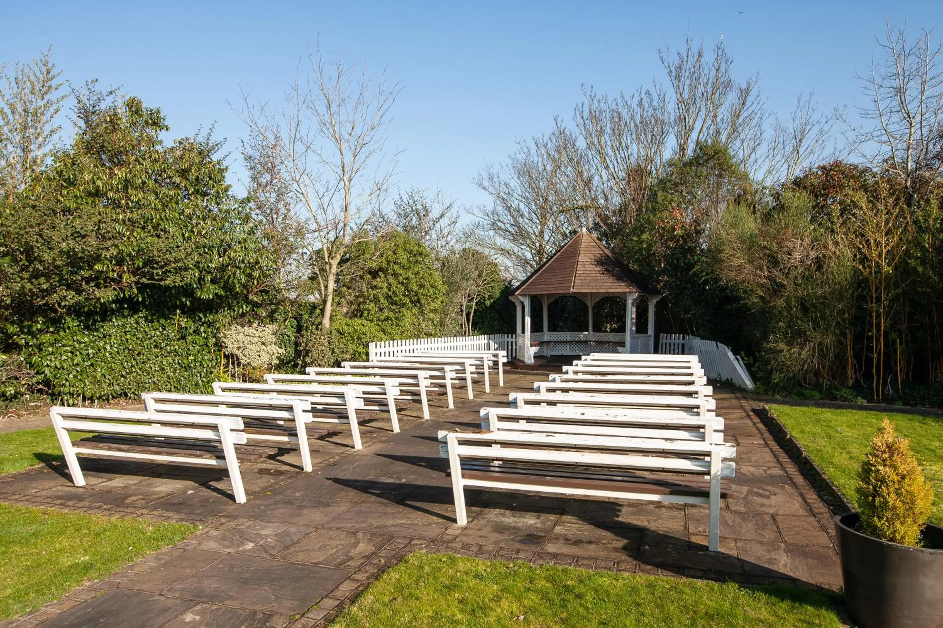 Patio in Berwick Manor Hotel