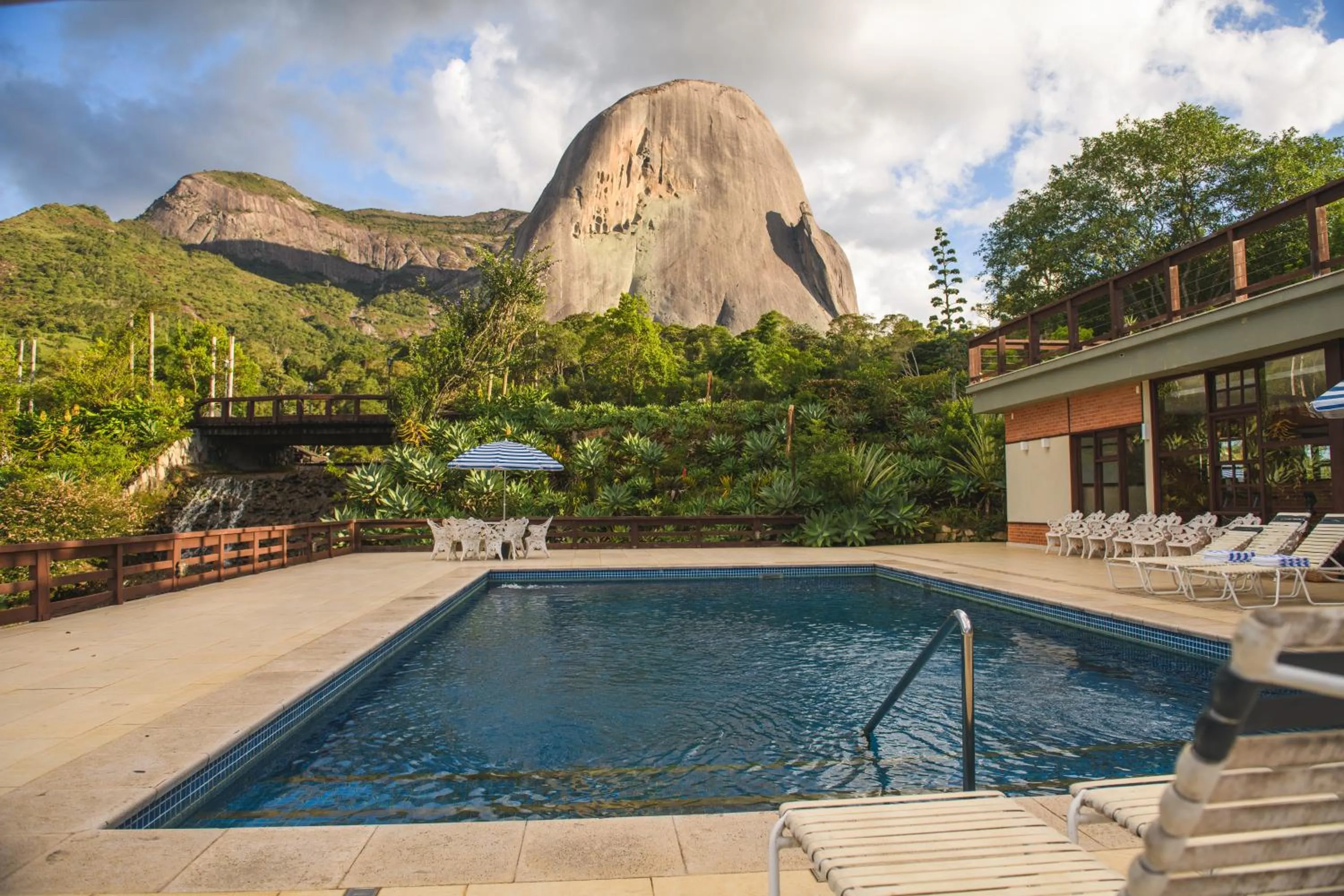 Swimming pool in Pousada Pedra Azul