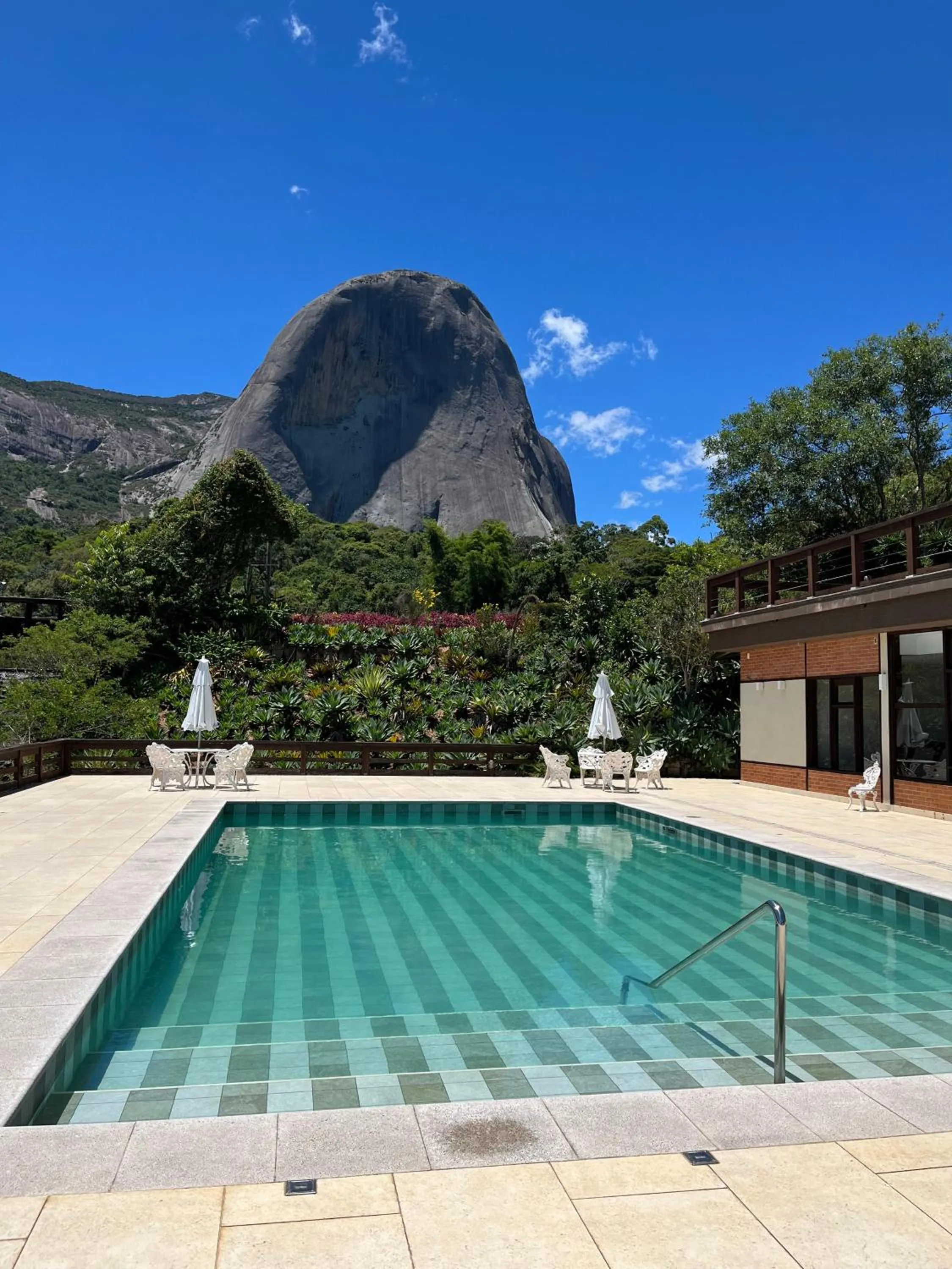 Swimming pool in Pousada Pedra Azul