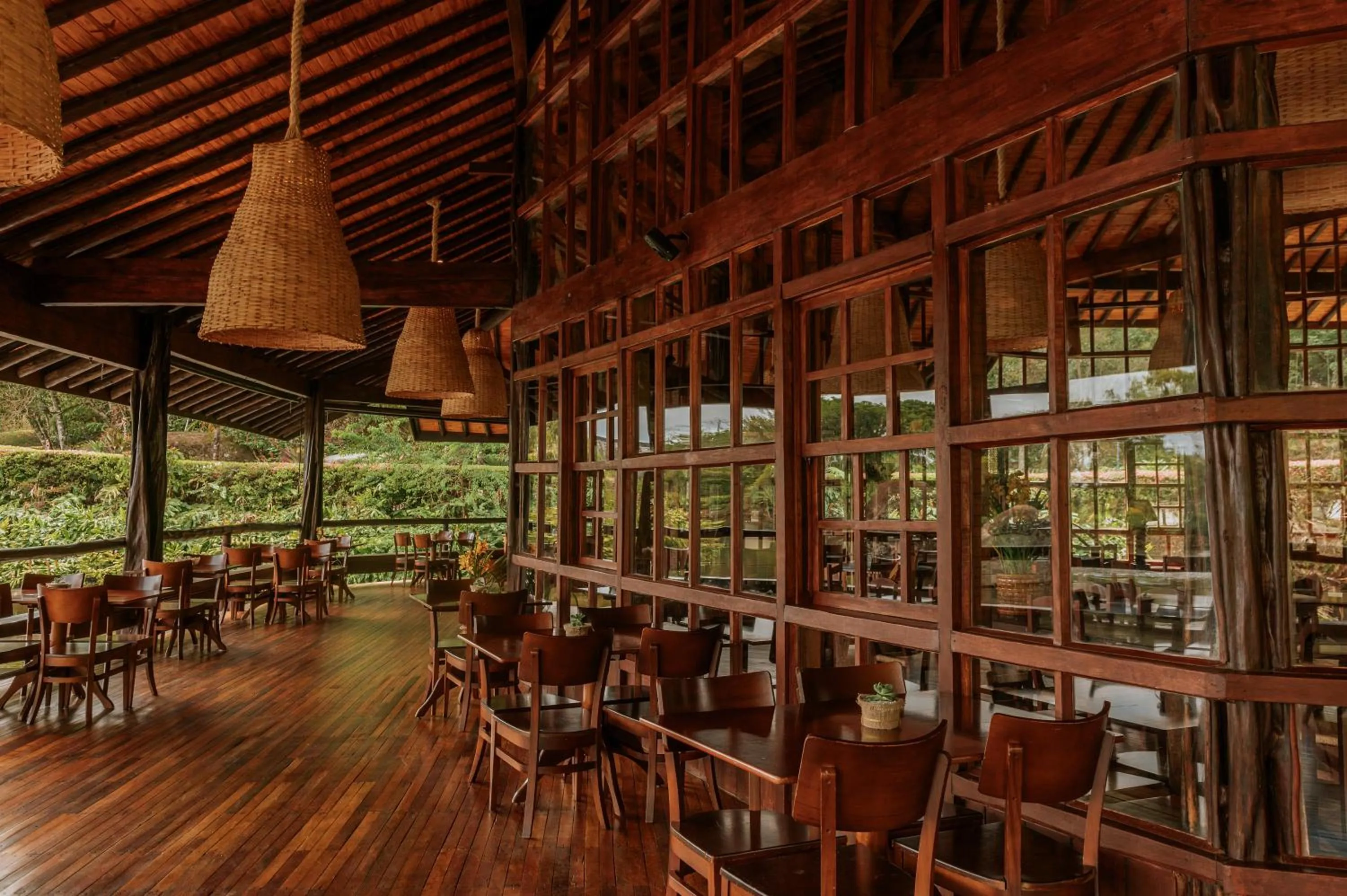 Restaurant/places to eat in Pousada Pedra Azul