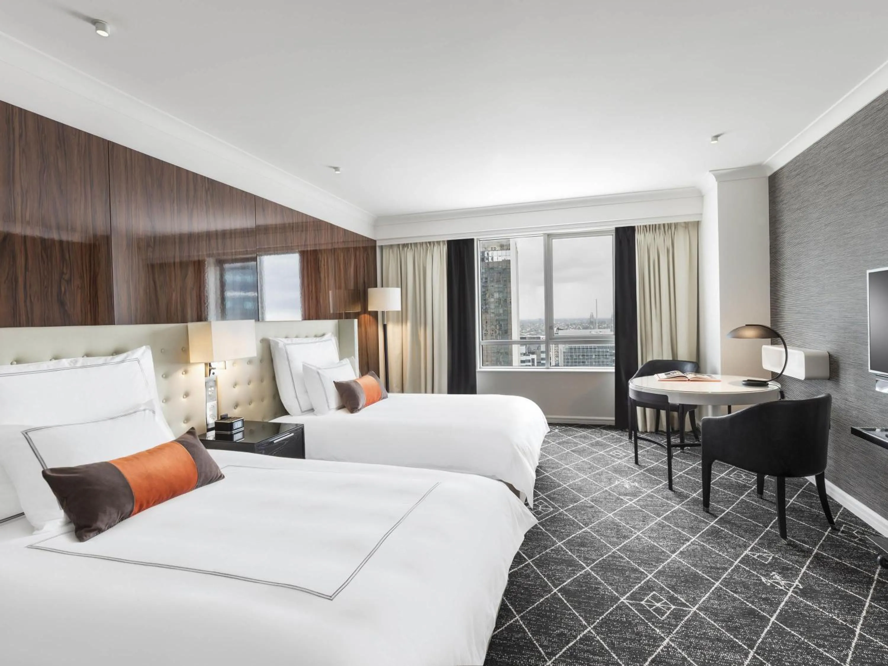 Bedroom, Bed in Swissotel Sydney