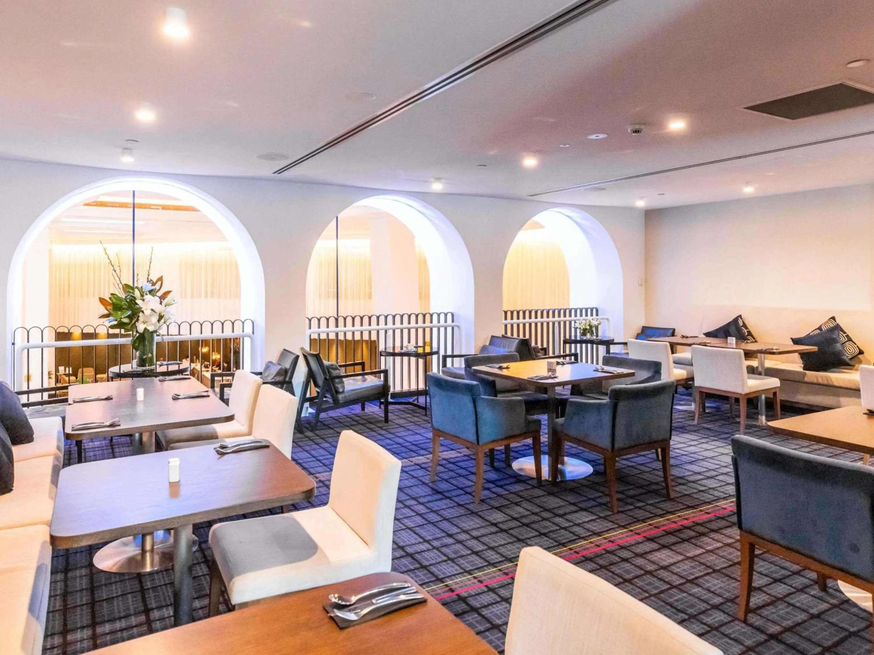 Bedroom in Swissotel Sydney