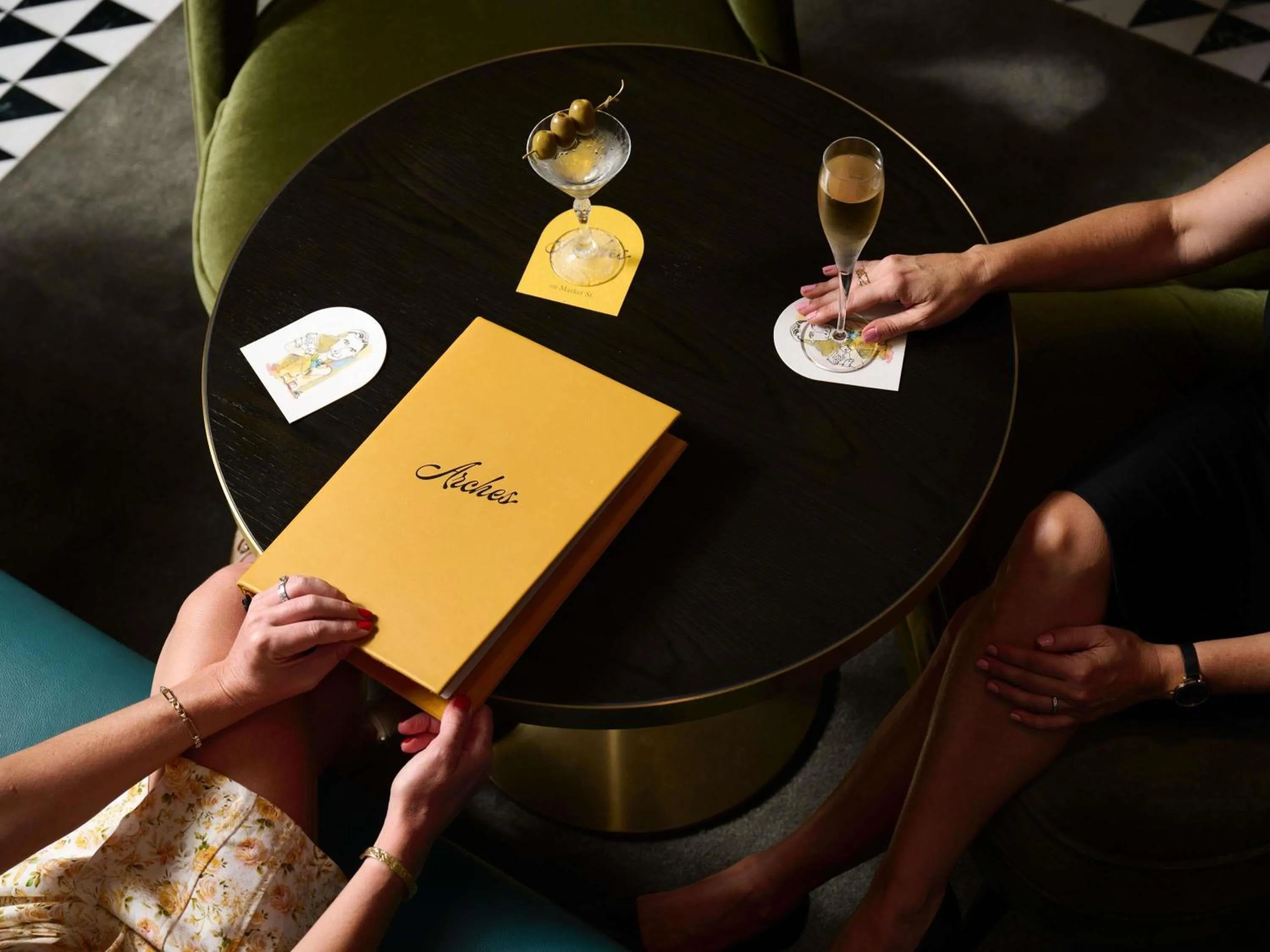 Lounge or bar in Swissotel Sydney