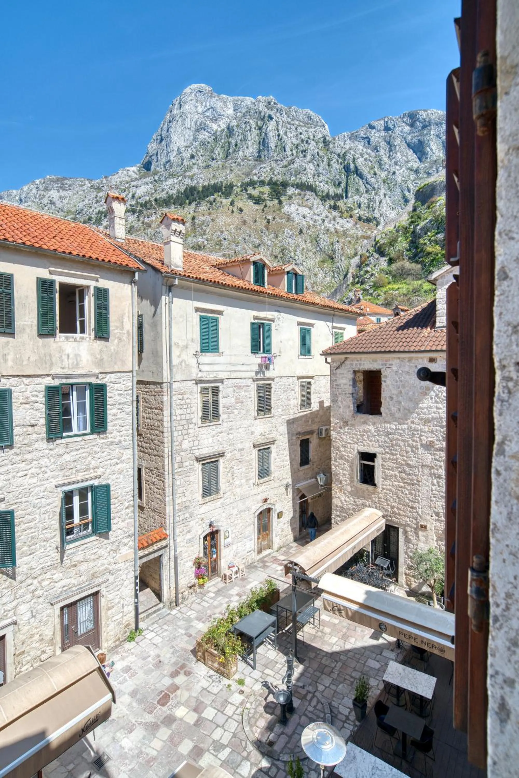 Garden view in Hotel Rendez Vous