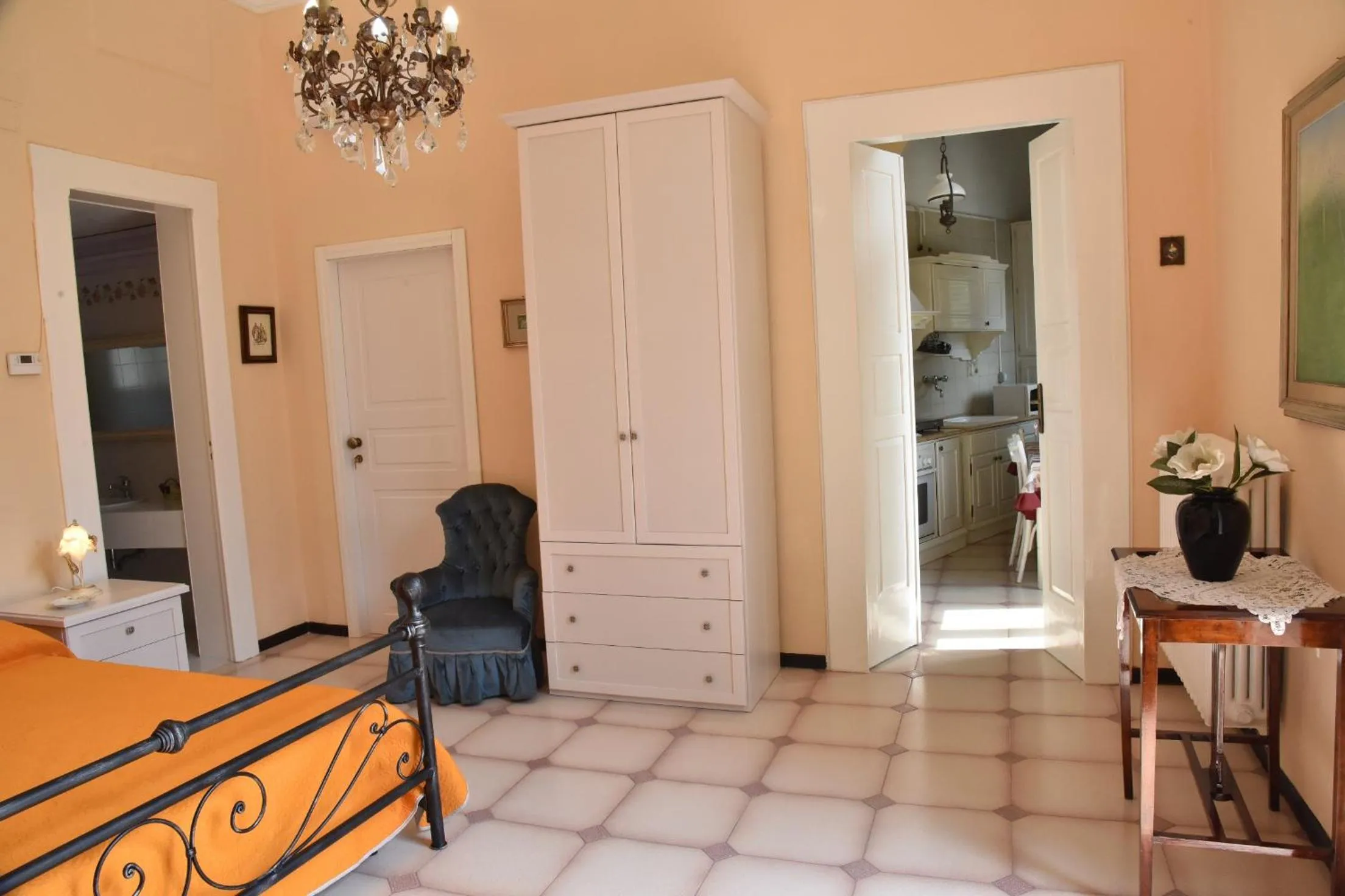 Area and facilities in Rosaria Suite & Rooms