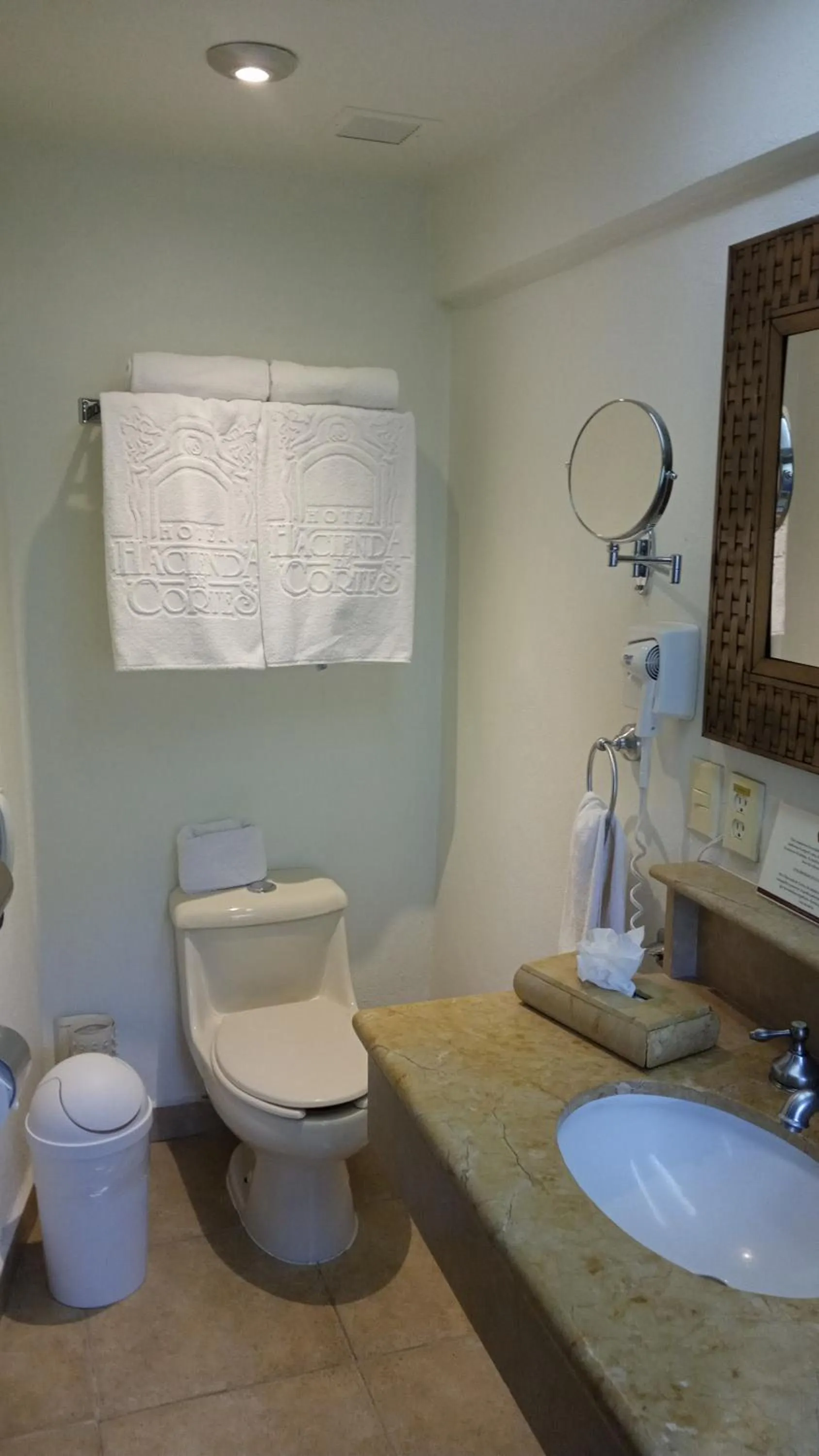 Bathroom in Hotel & Spa Hacienda de Cortés