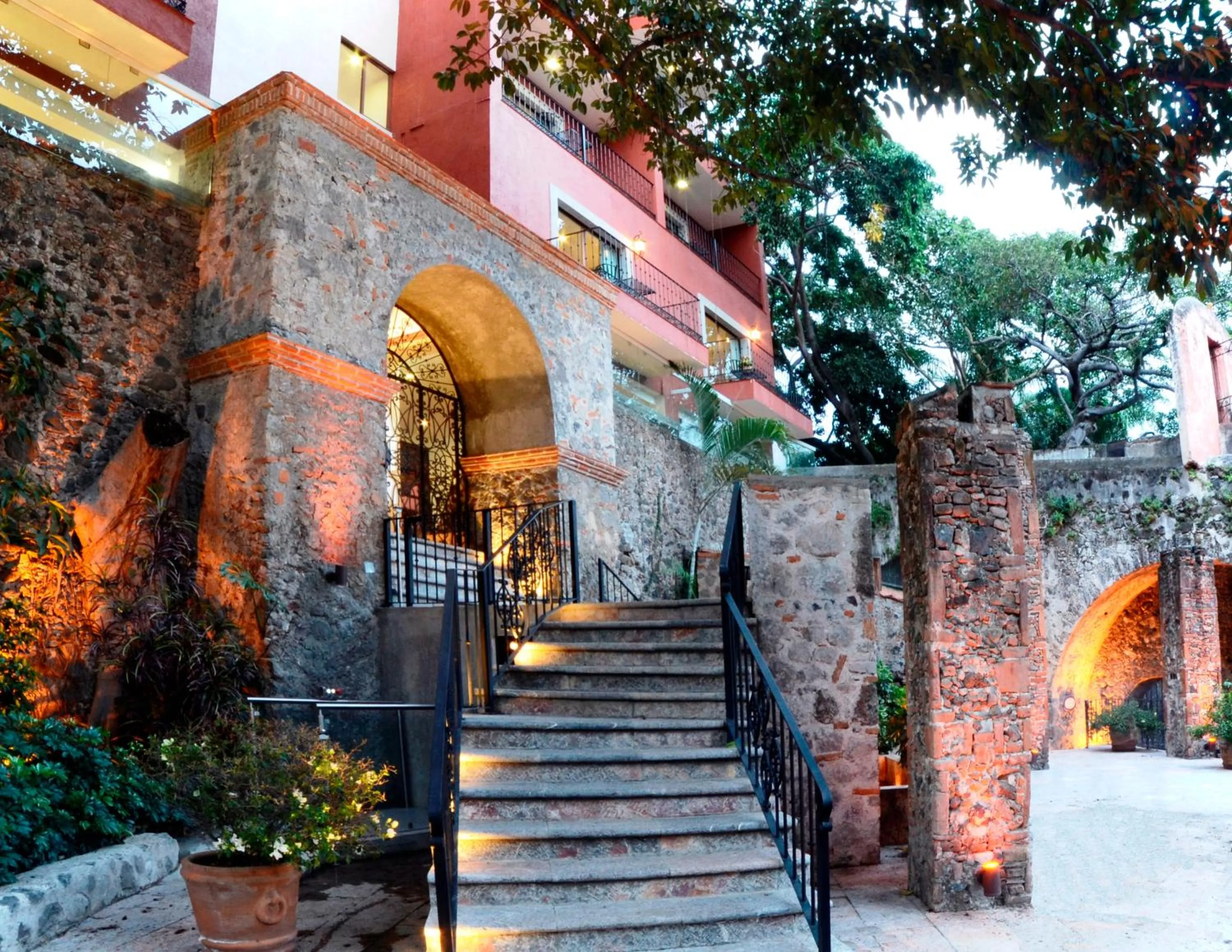 Facade/entrance in Hotel & Spa Hacienda de Cortés