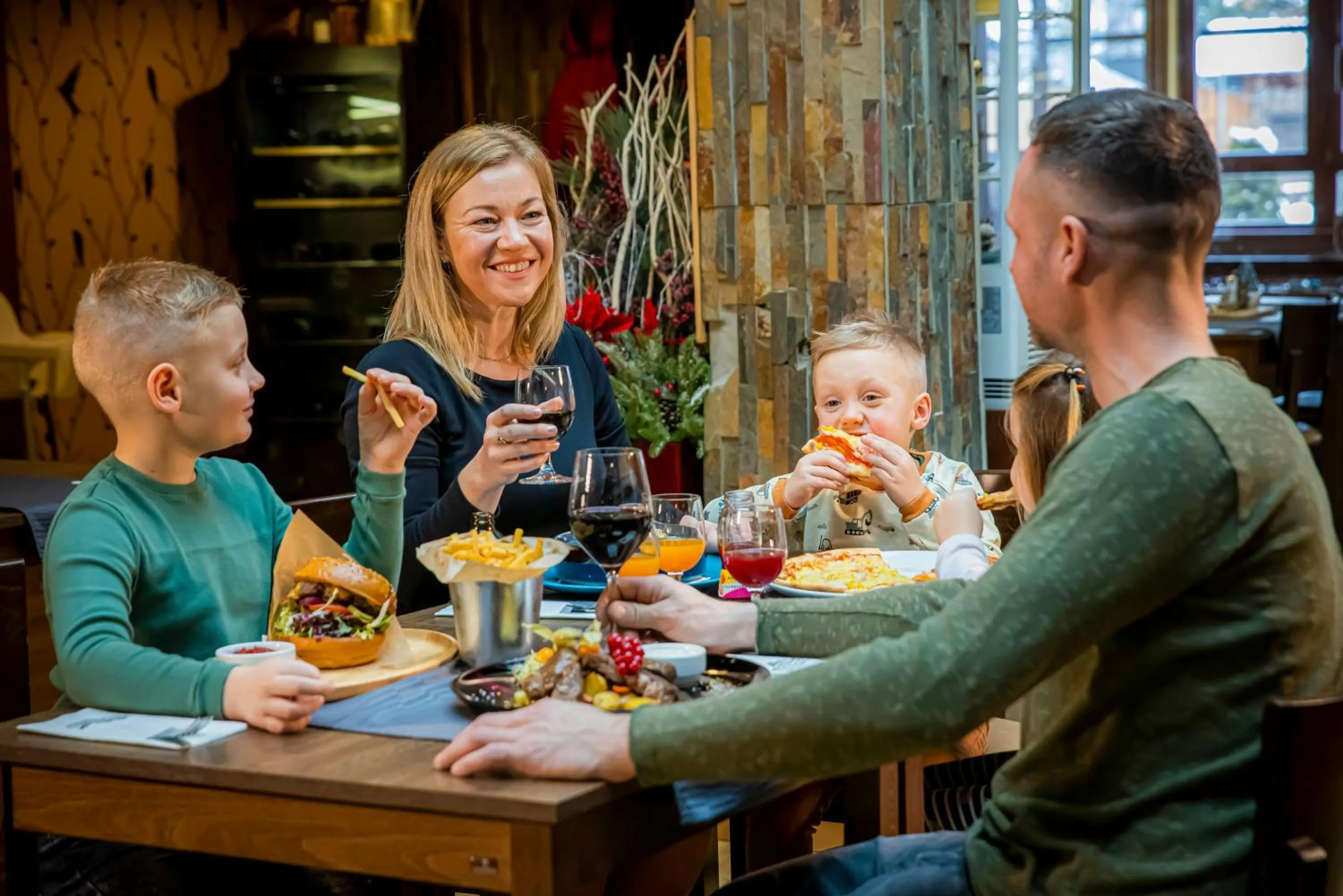 Restaurant/places to eat in Holiday Village Tatralandia