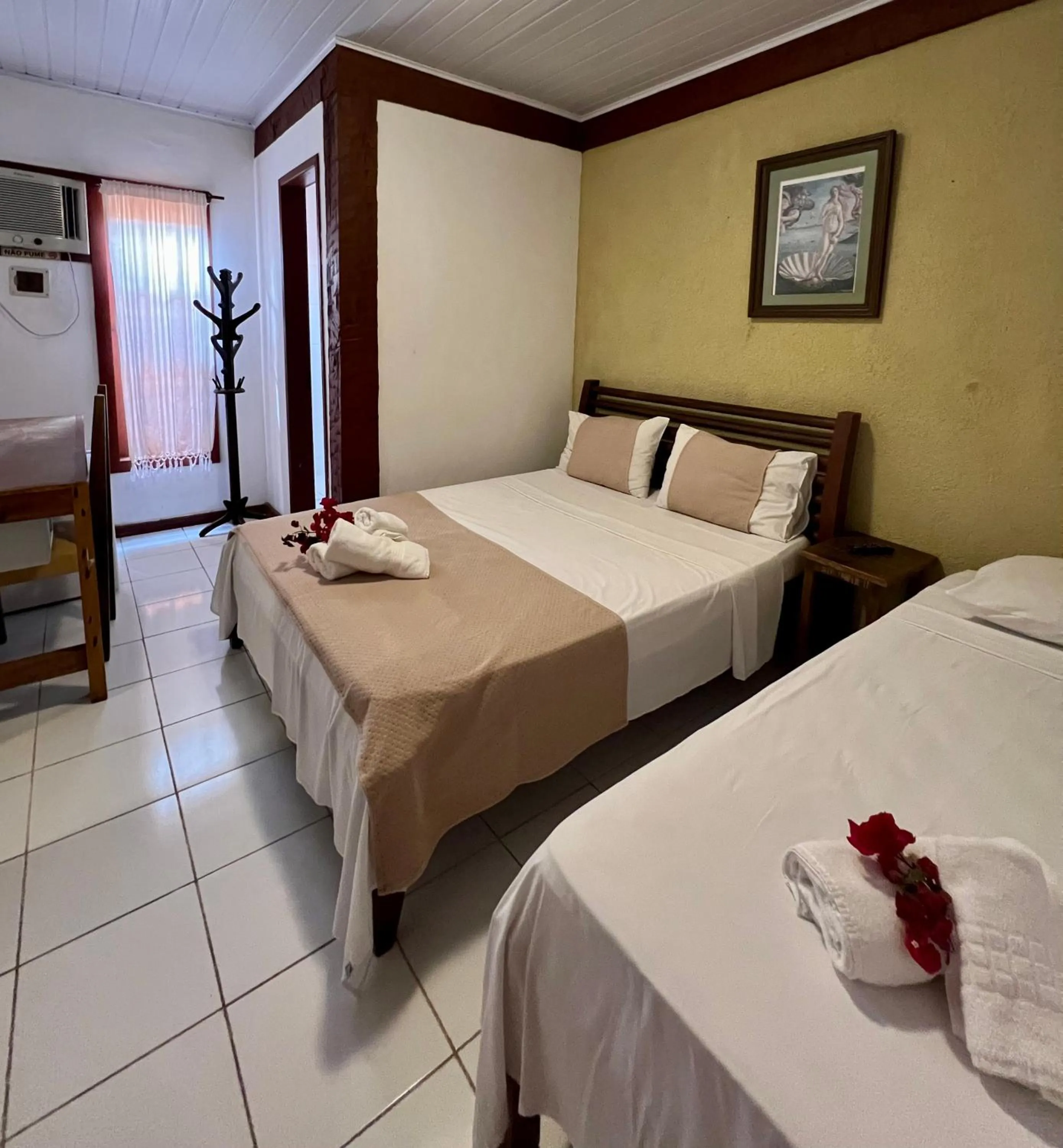 Bedroom, Bed in Pousada Alforria