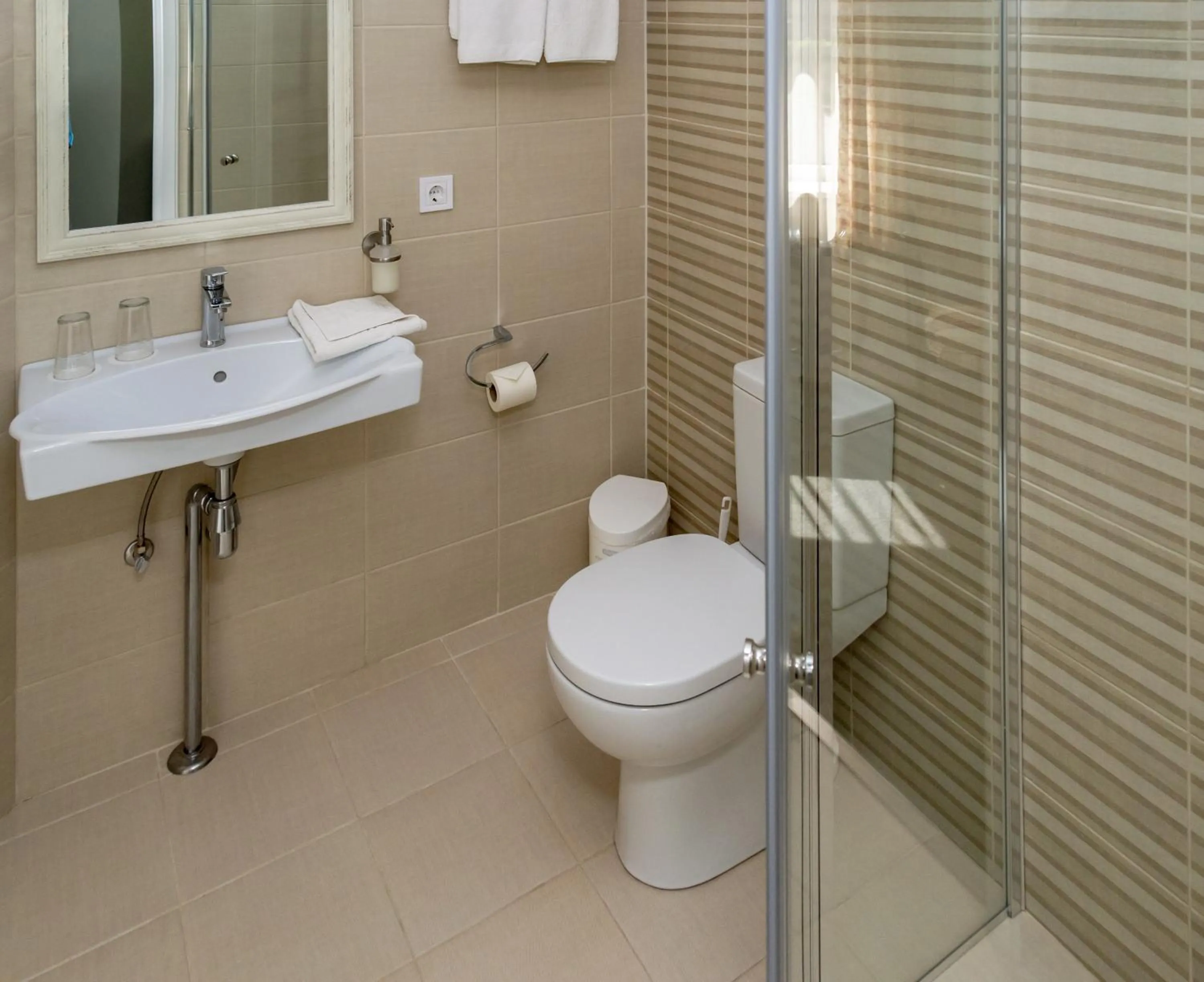 Bathroom in Boutique Hotel Roja