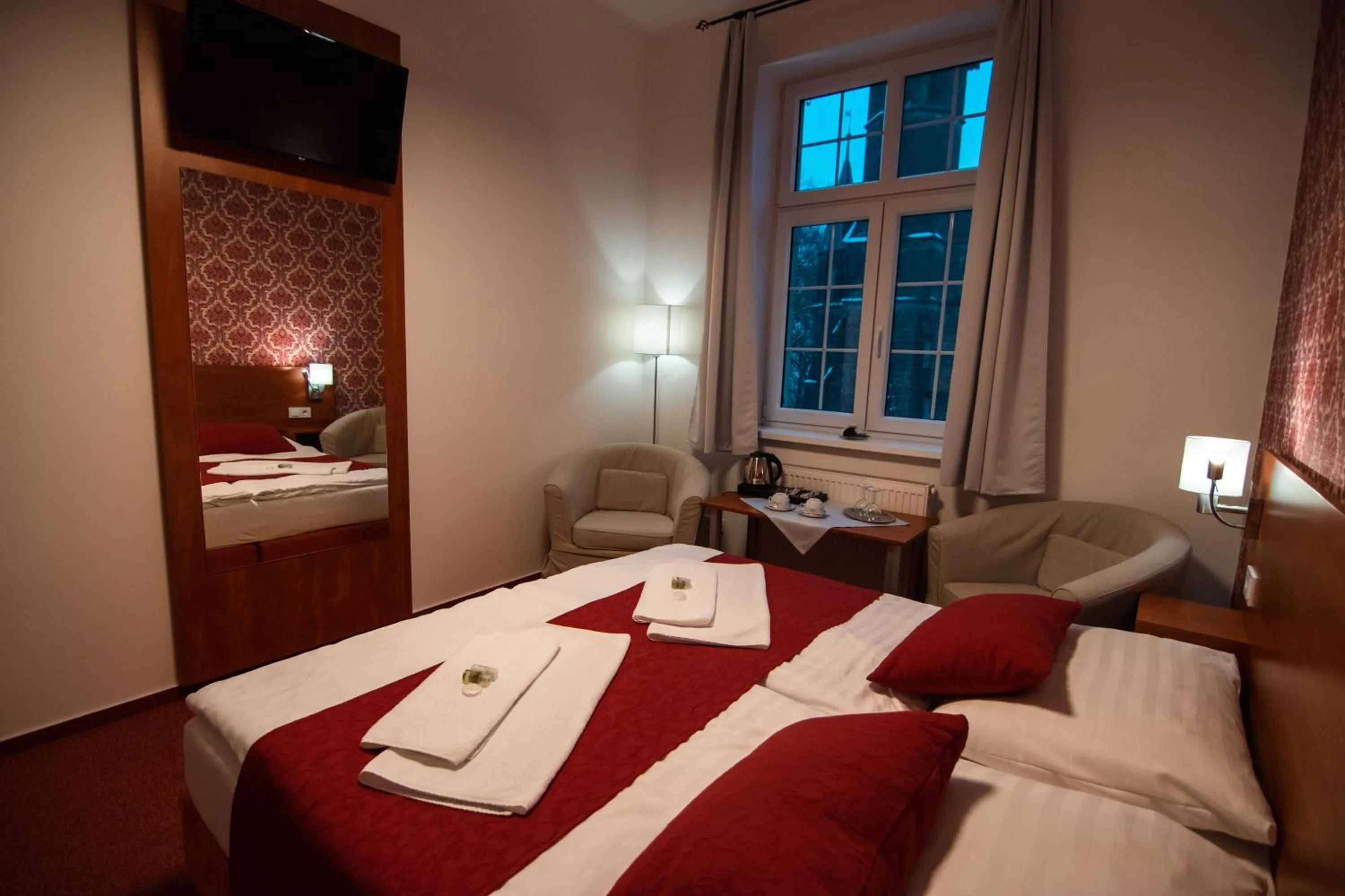 Photo of the whole room, Bed in Hotel U Kaple