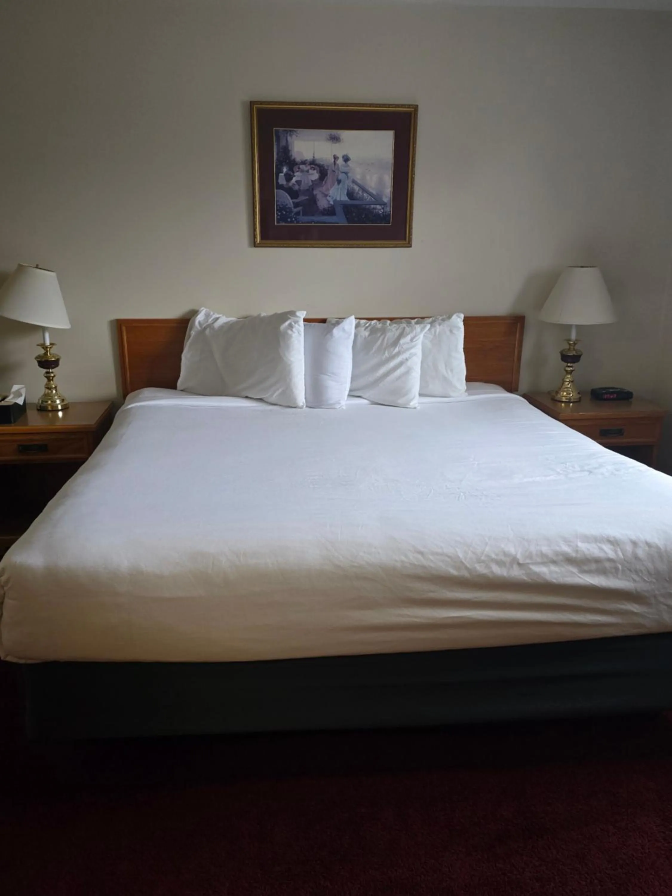 Bed in Travelodge by Wyndham Port Elgin