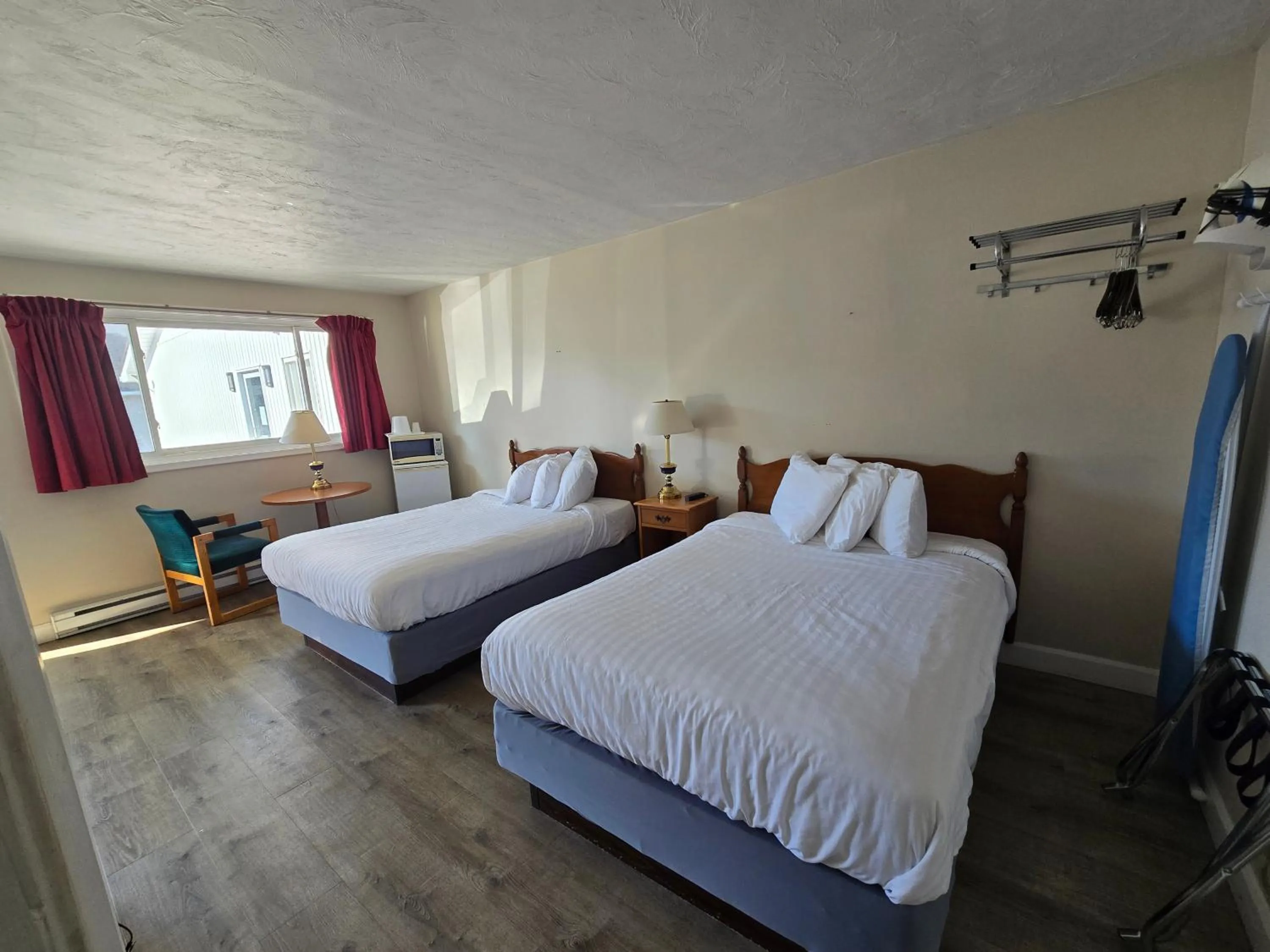 Bed in Travelodge by Wyndham Port Elgin