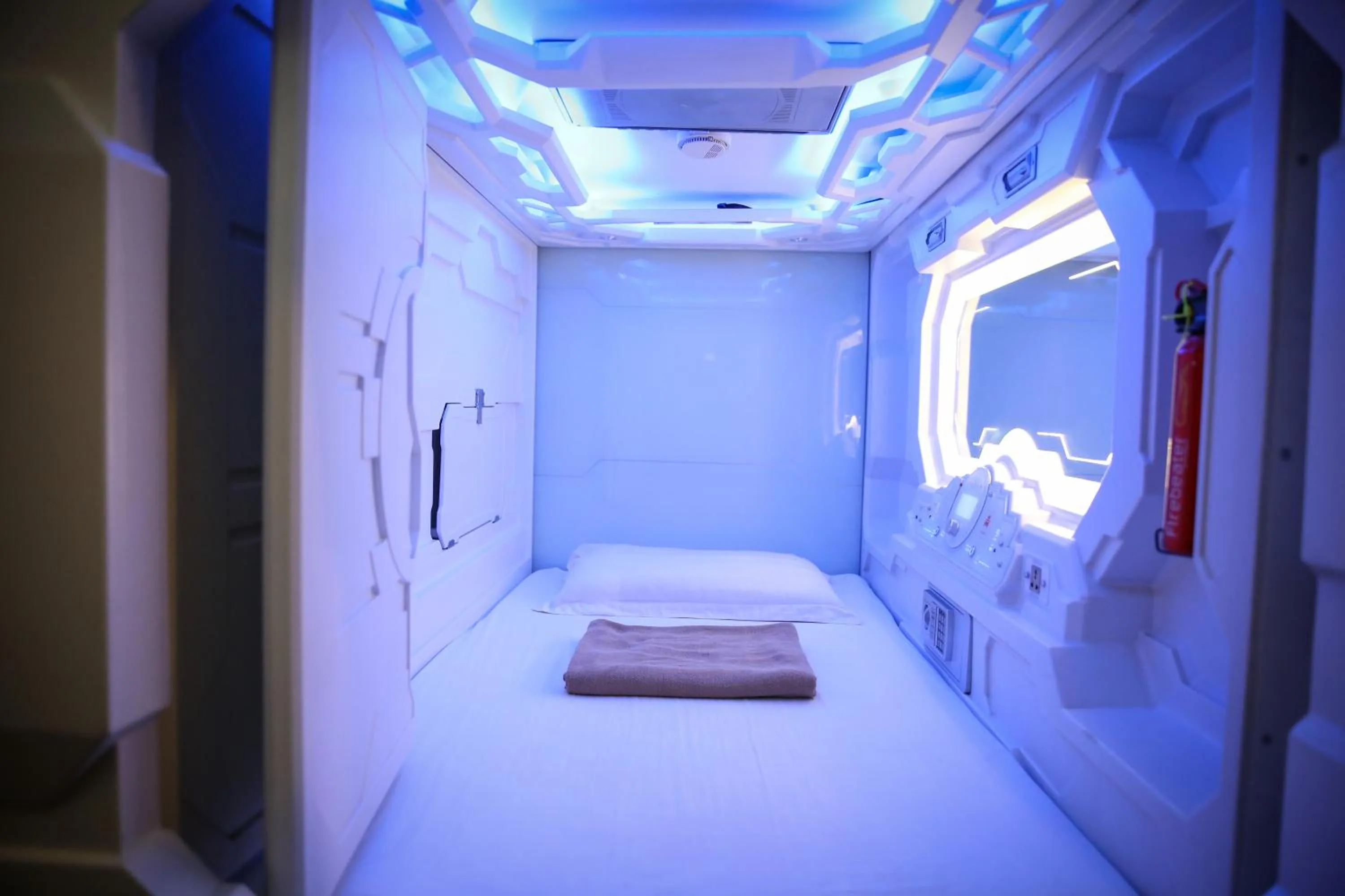 Bed in TBS Rest & Go Transit Motel