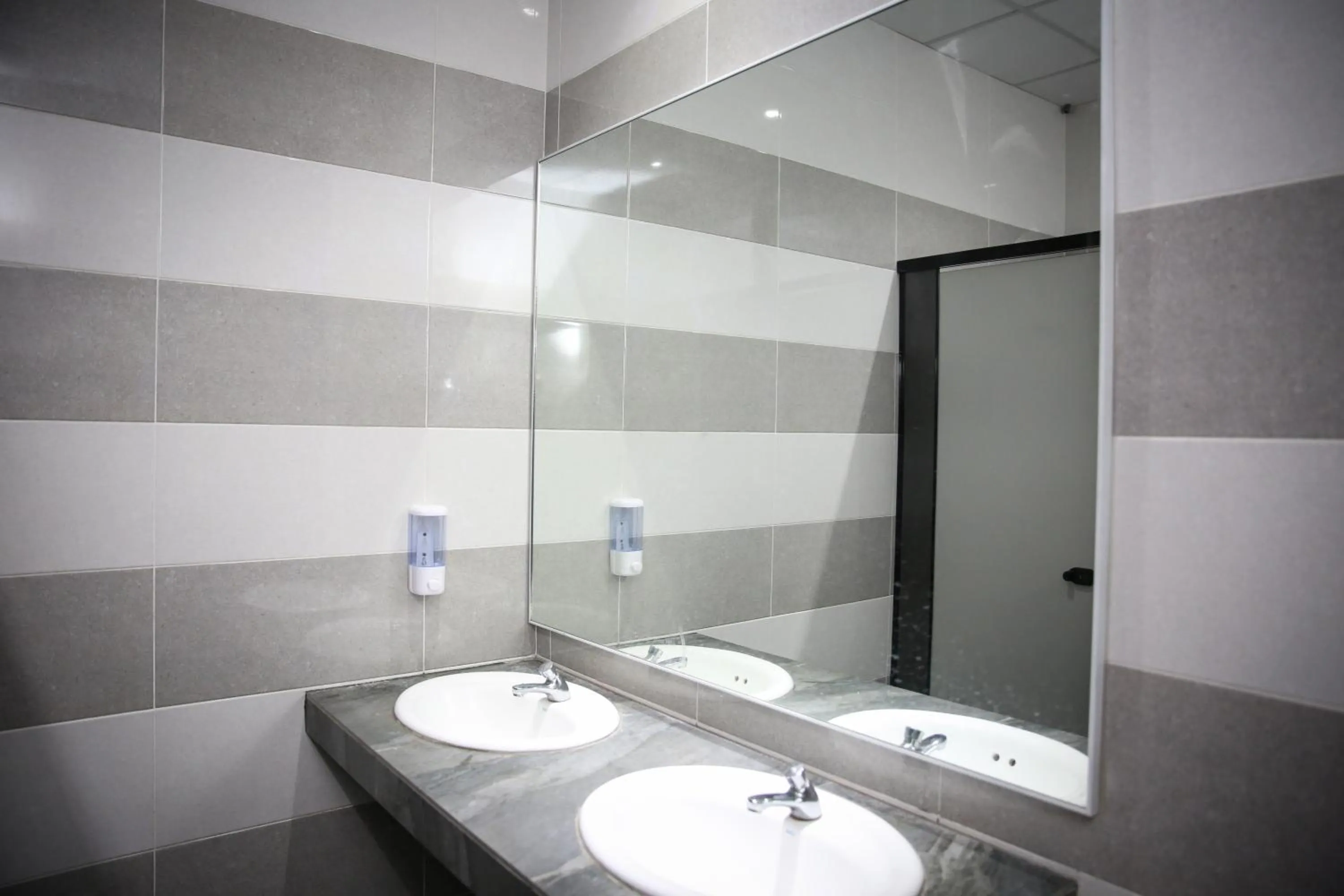 TBS Rest & Go Transit Motel