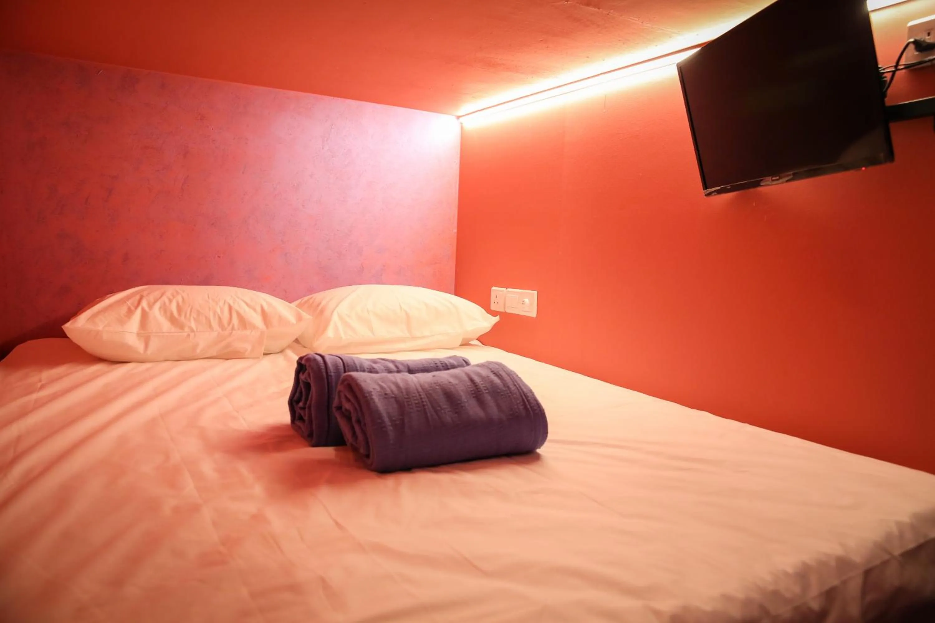 Bed in TBS Rest & Go Transit Motel