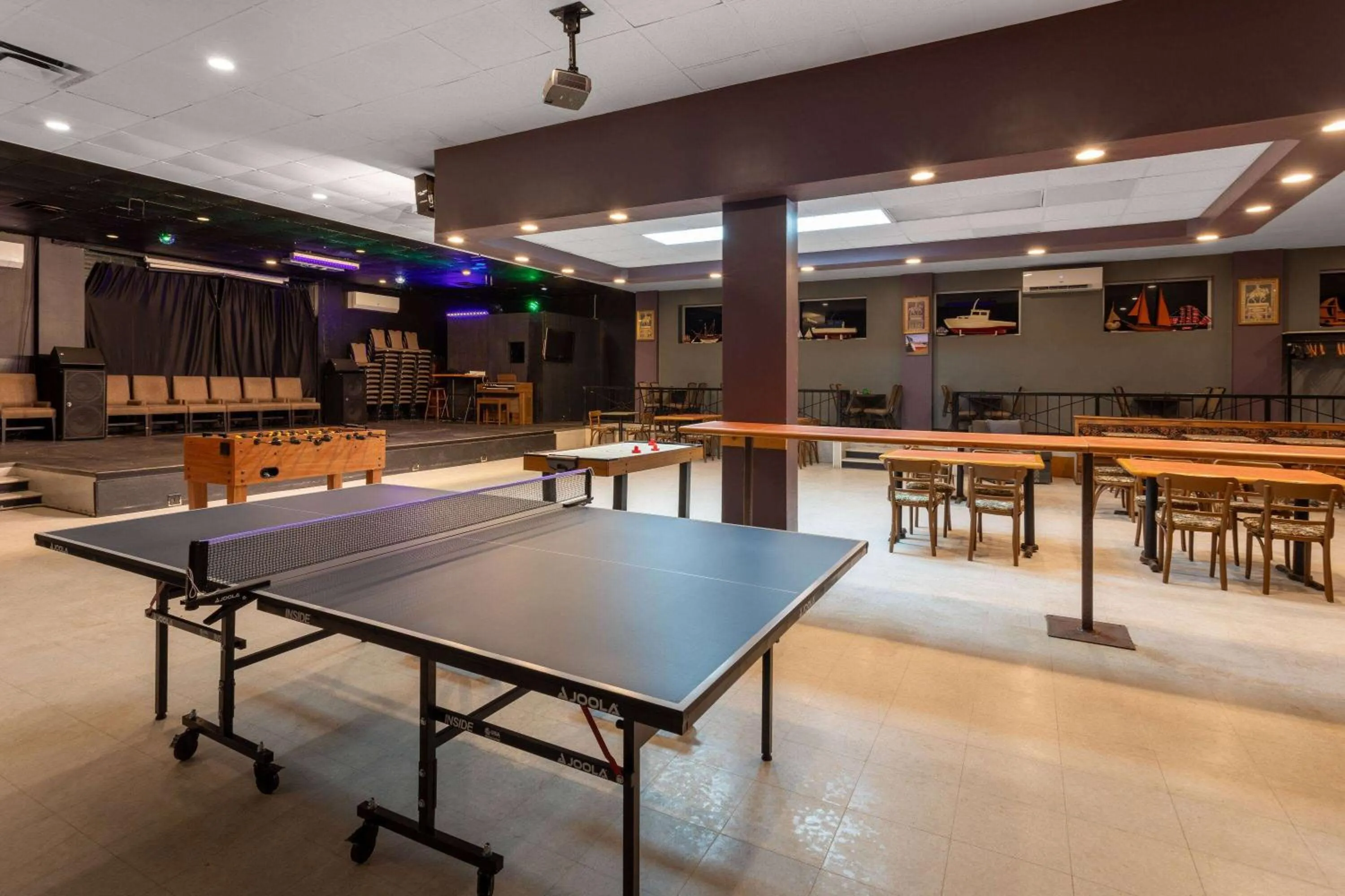 Game Room in Travelodge by Wyndham Amherst