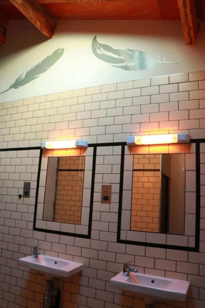 Bathroom in The Liverpool Pod Travel Hostel