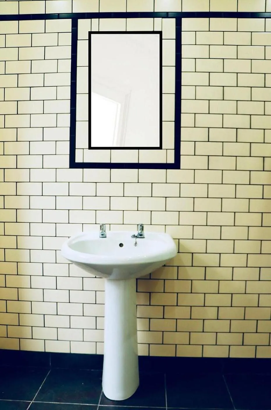 Bathroom in The Liverpool Pod Travel Hostel