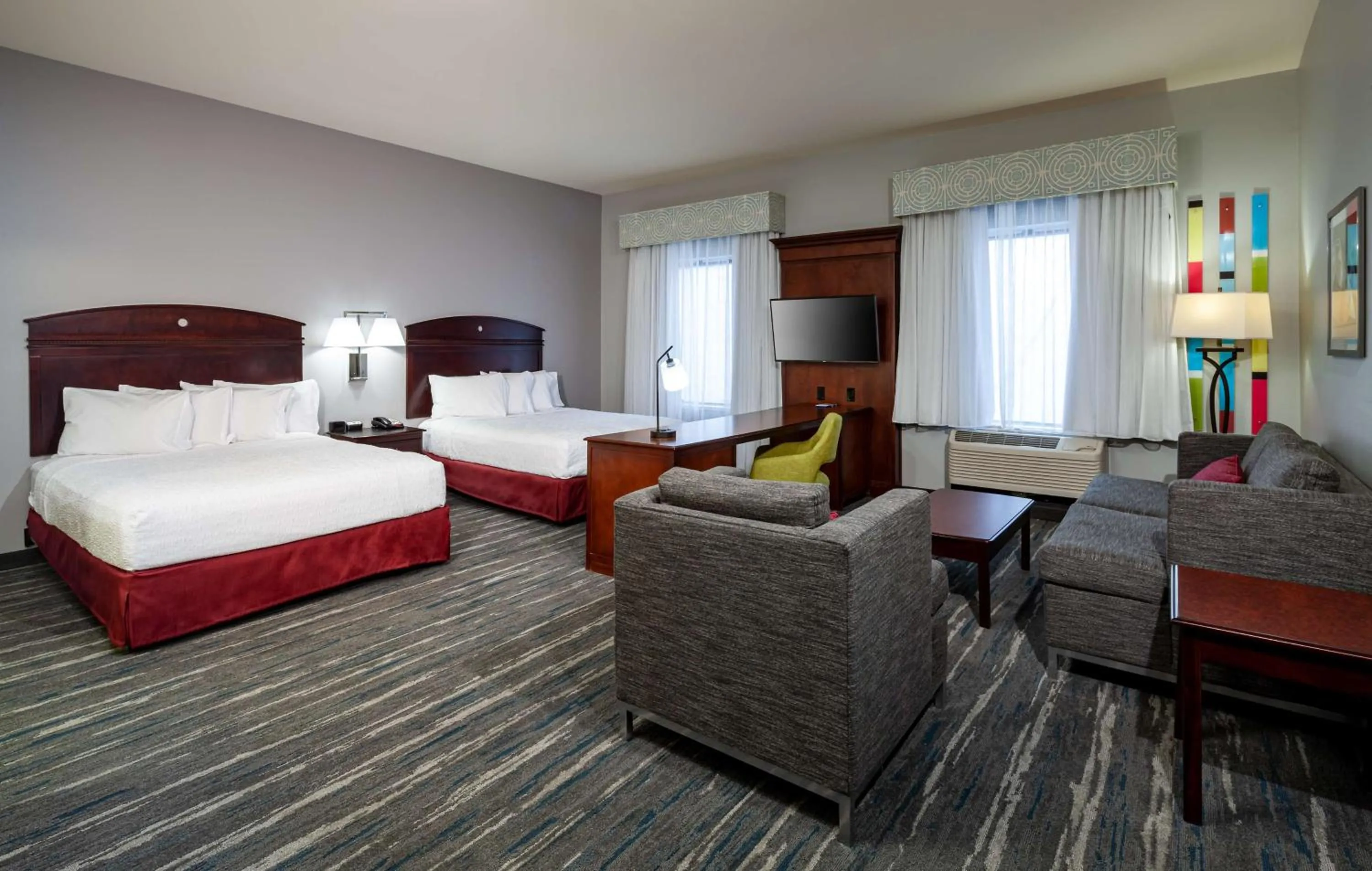 Living room, Bed in Hampton Inn & Suites Texarkana
