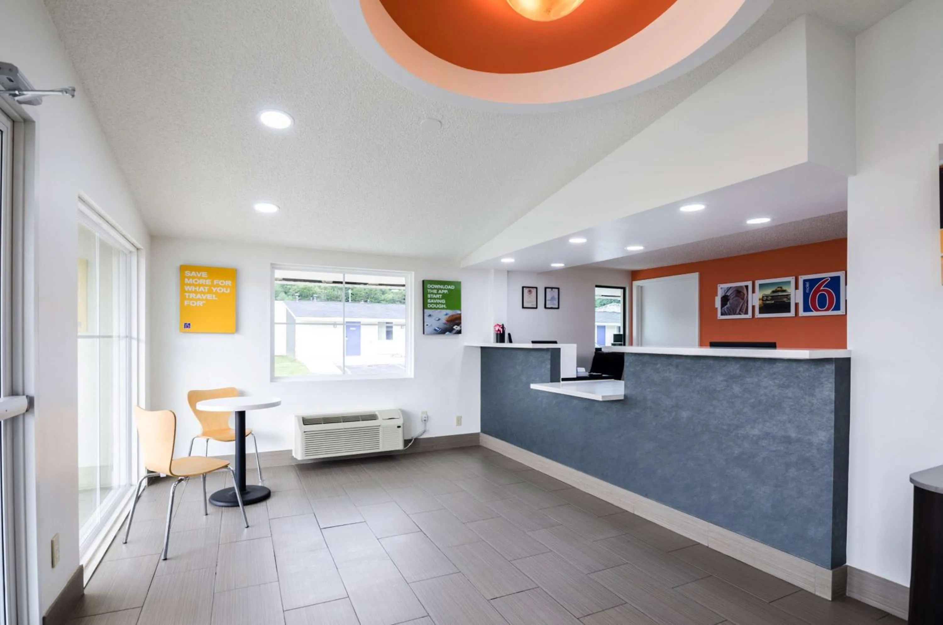 Property logo or sign in Motel 6-Troutville, VA