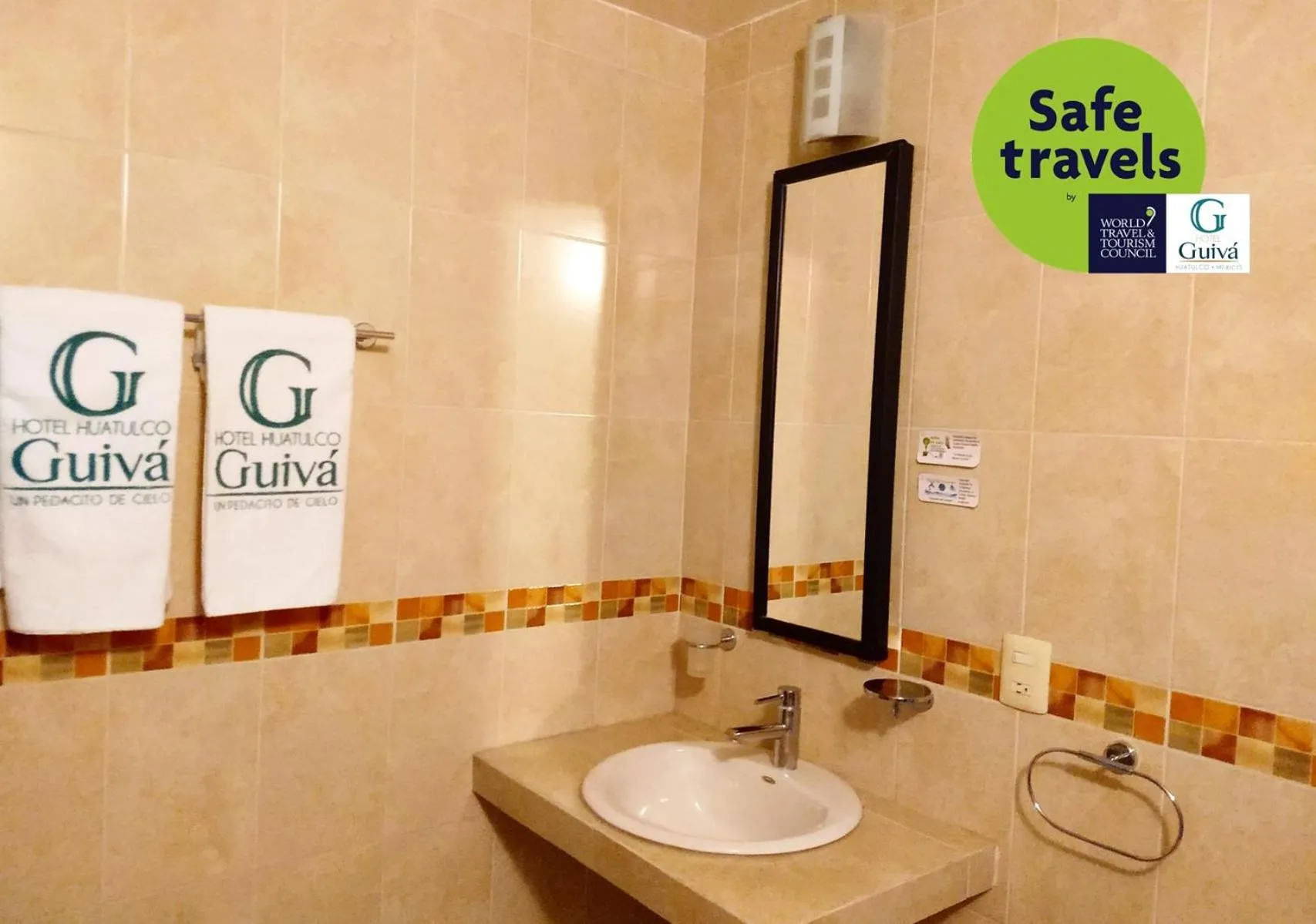 Bathroom in Hotel Guivá Huatulco