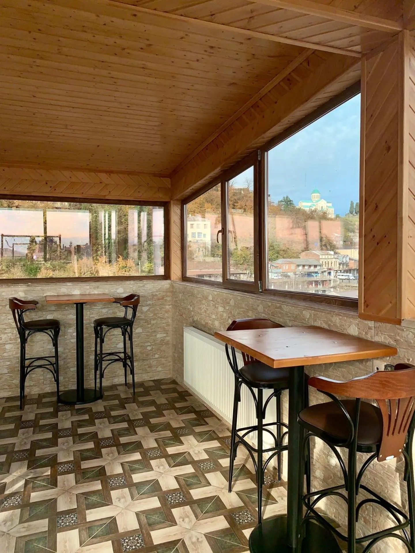 Dining area in Georgian Palace Hotel