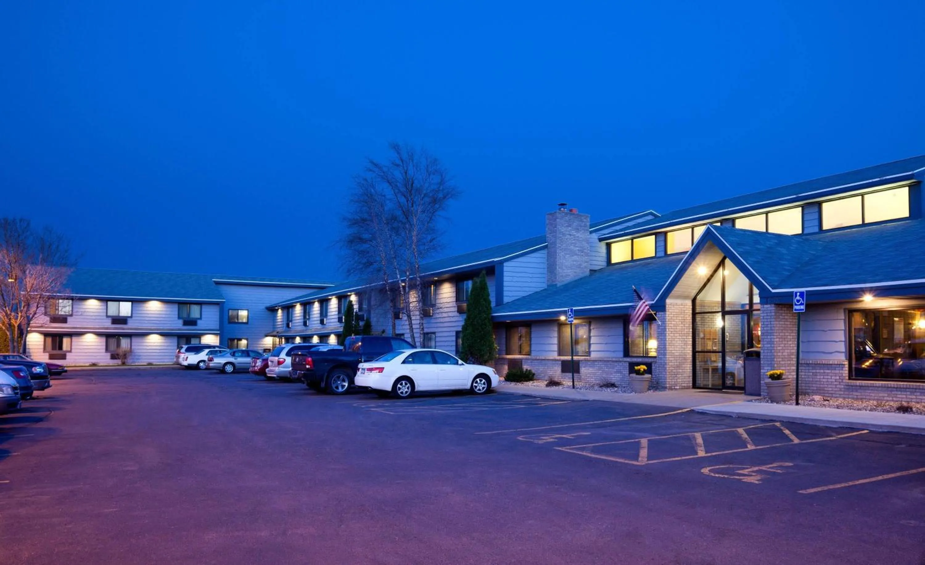 Property building in AmericInn by Wyndham Sioux Falls