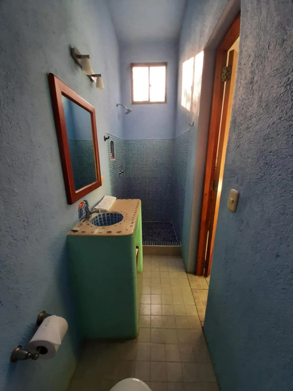 Bathroom in El Jardin