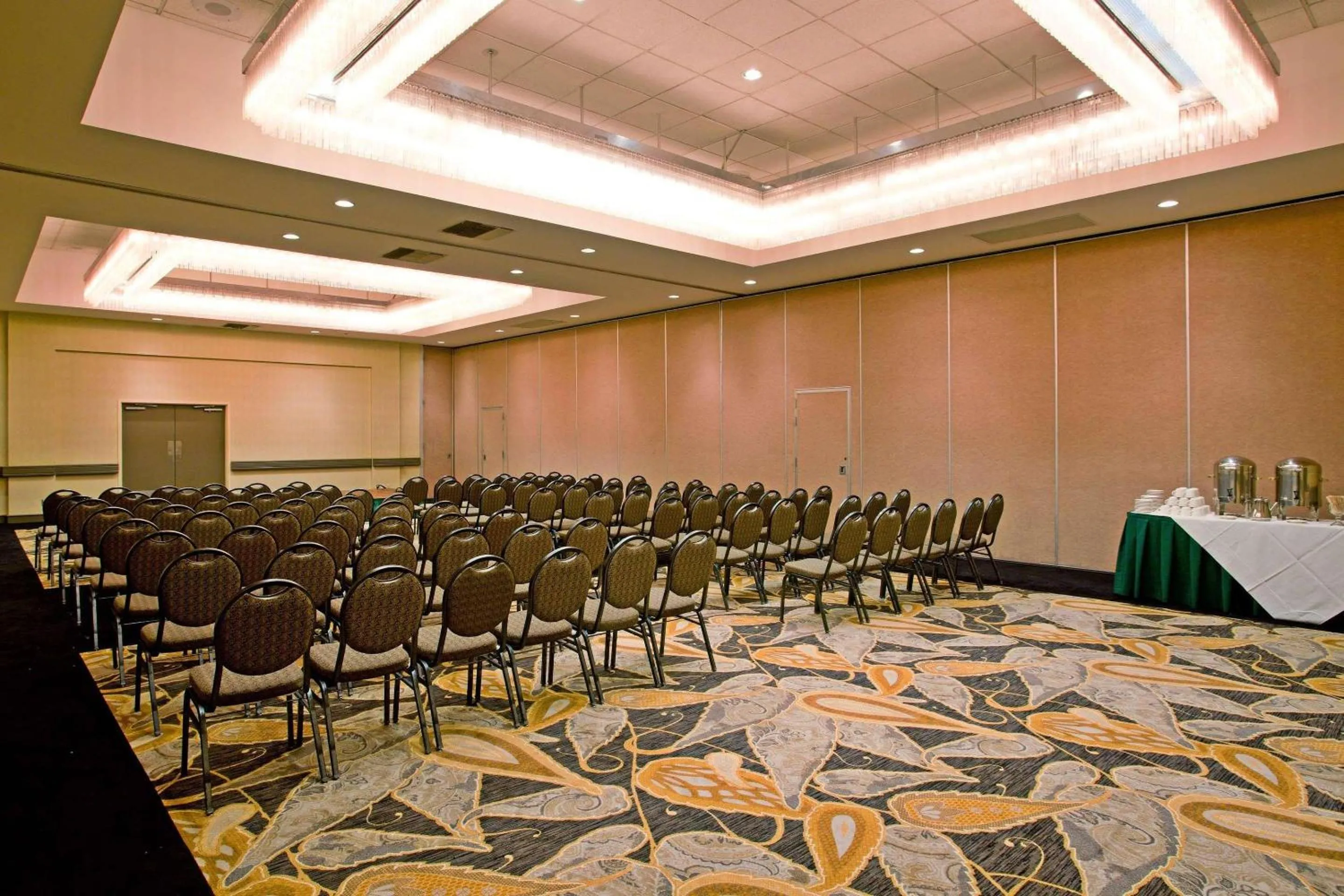 Meeting/conference room in Radisson Hotel Santa Maria