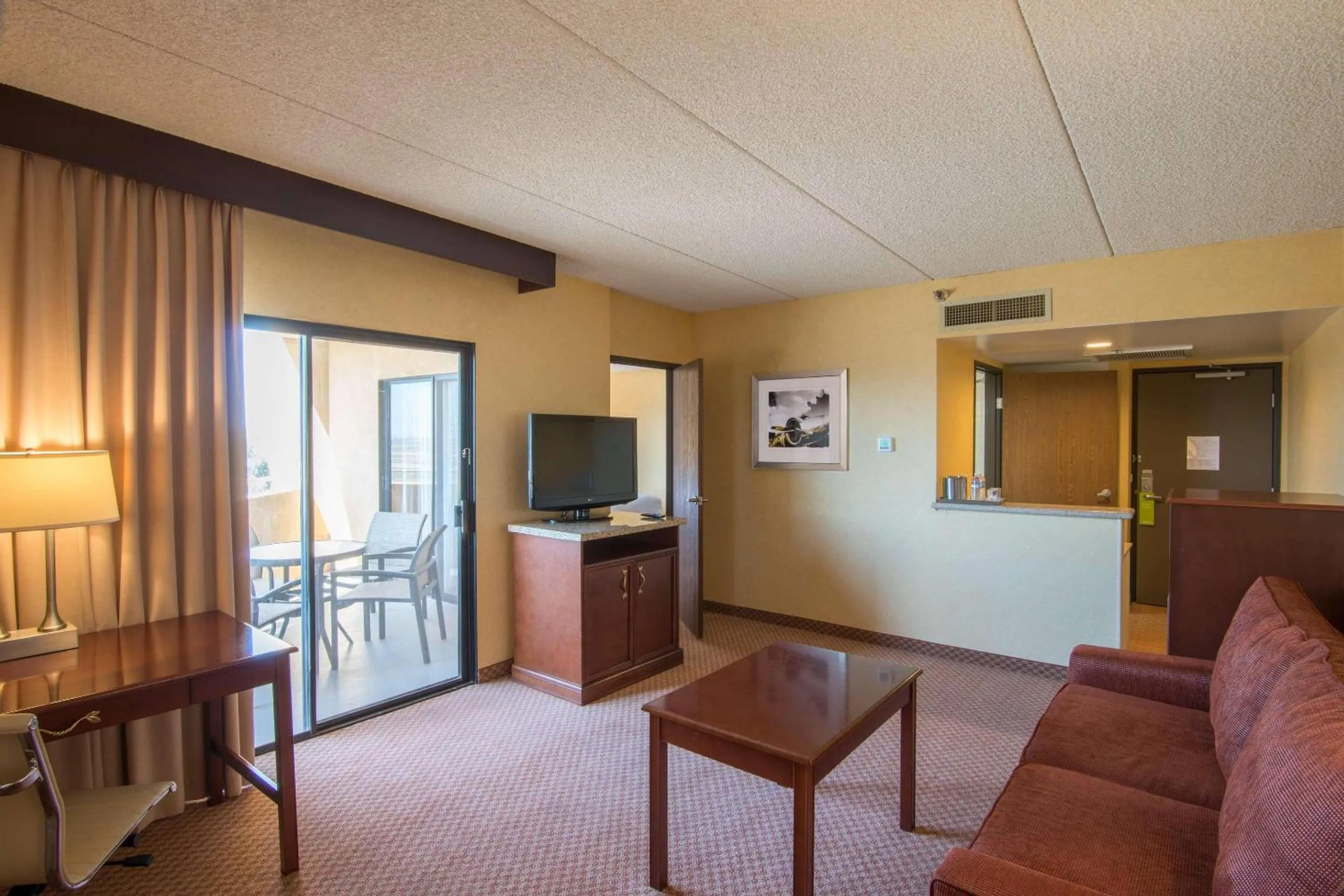 Bedroom in Radisson Hotel Santa Maria