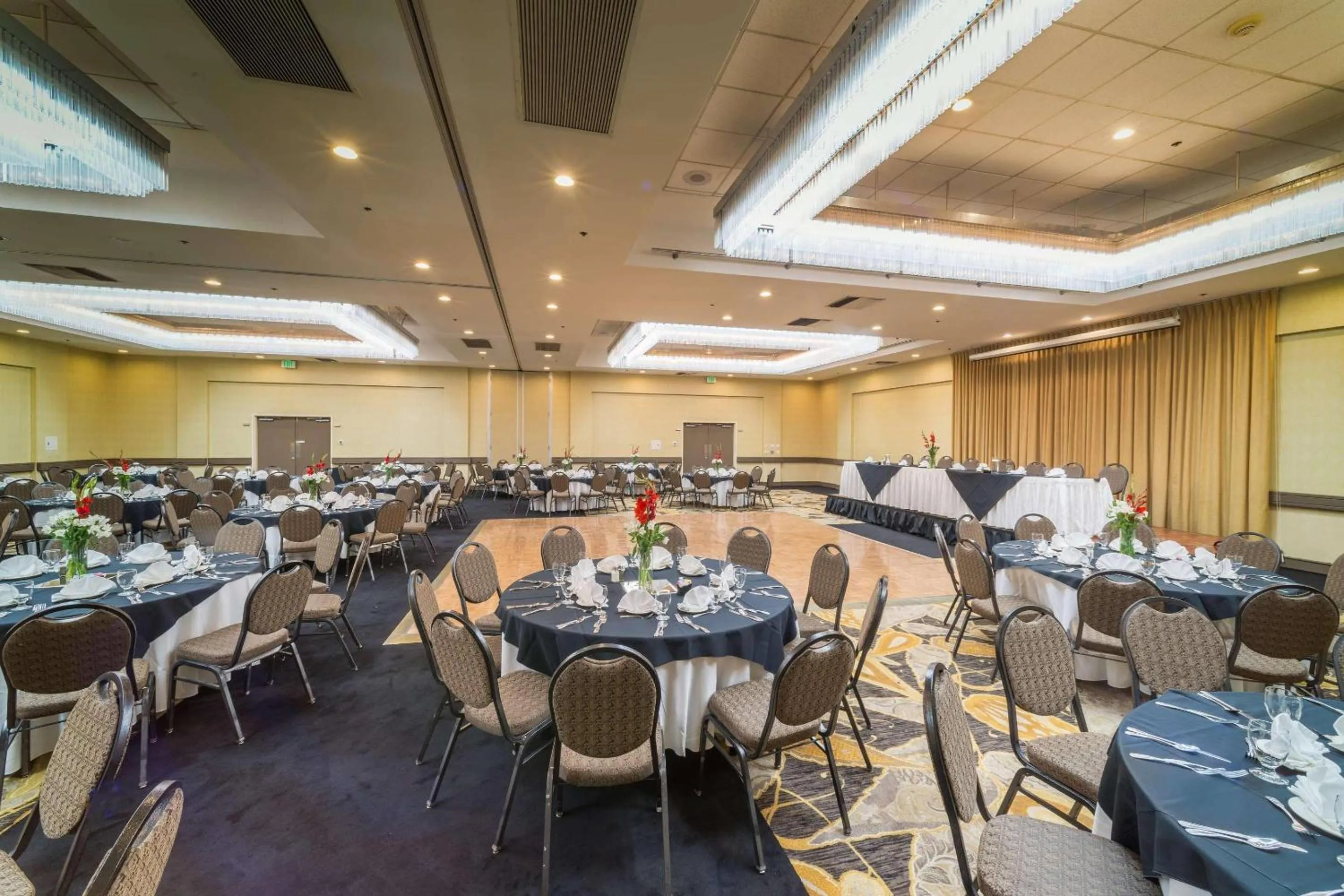 Meeting/conference room in Radisson Hotel Santa Maria