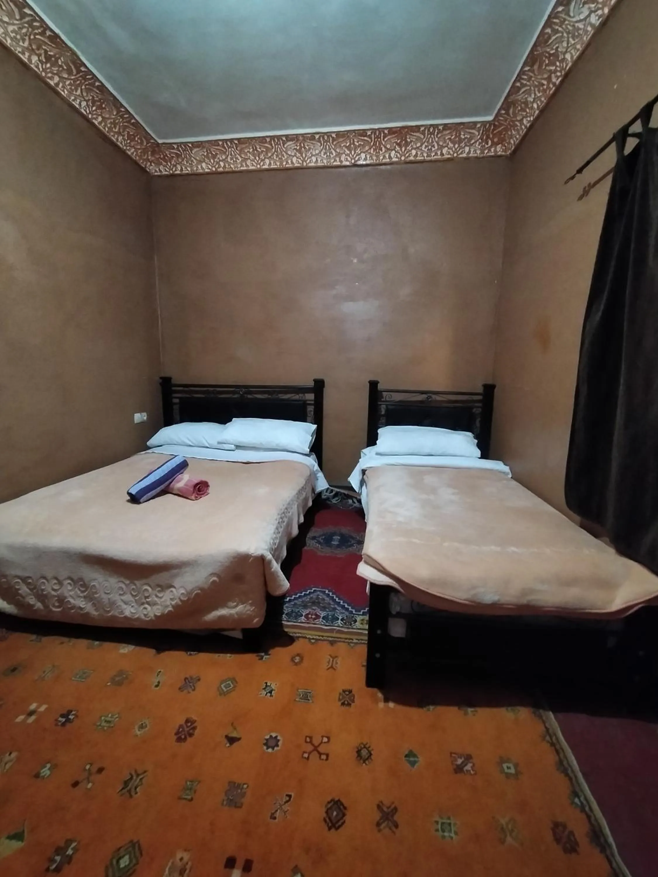 Bed in auberge restaurant tizgui