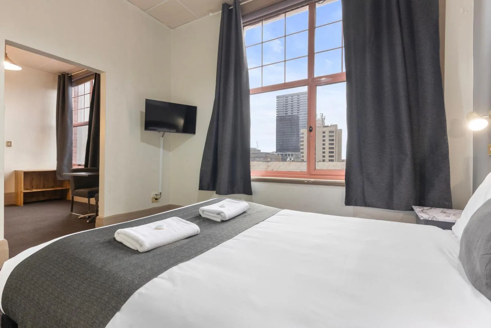 Bedroom, Bed in Adelaide Paringa