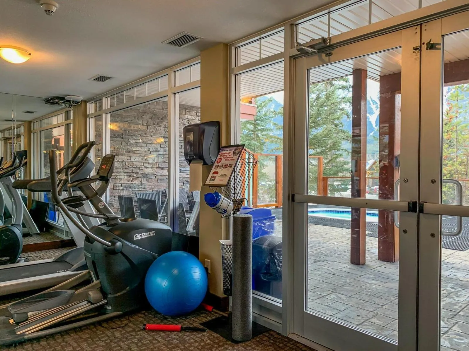 Fitness centre/facilities in Inviting Rocky Mountain HOT TUB in Top Rated Condo managed by Little Sister Getaways
