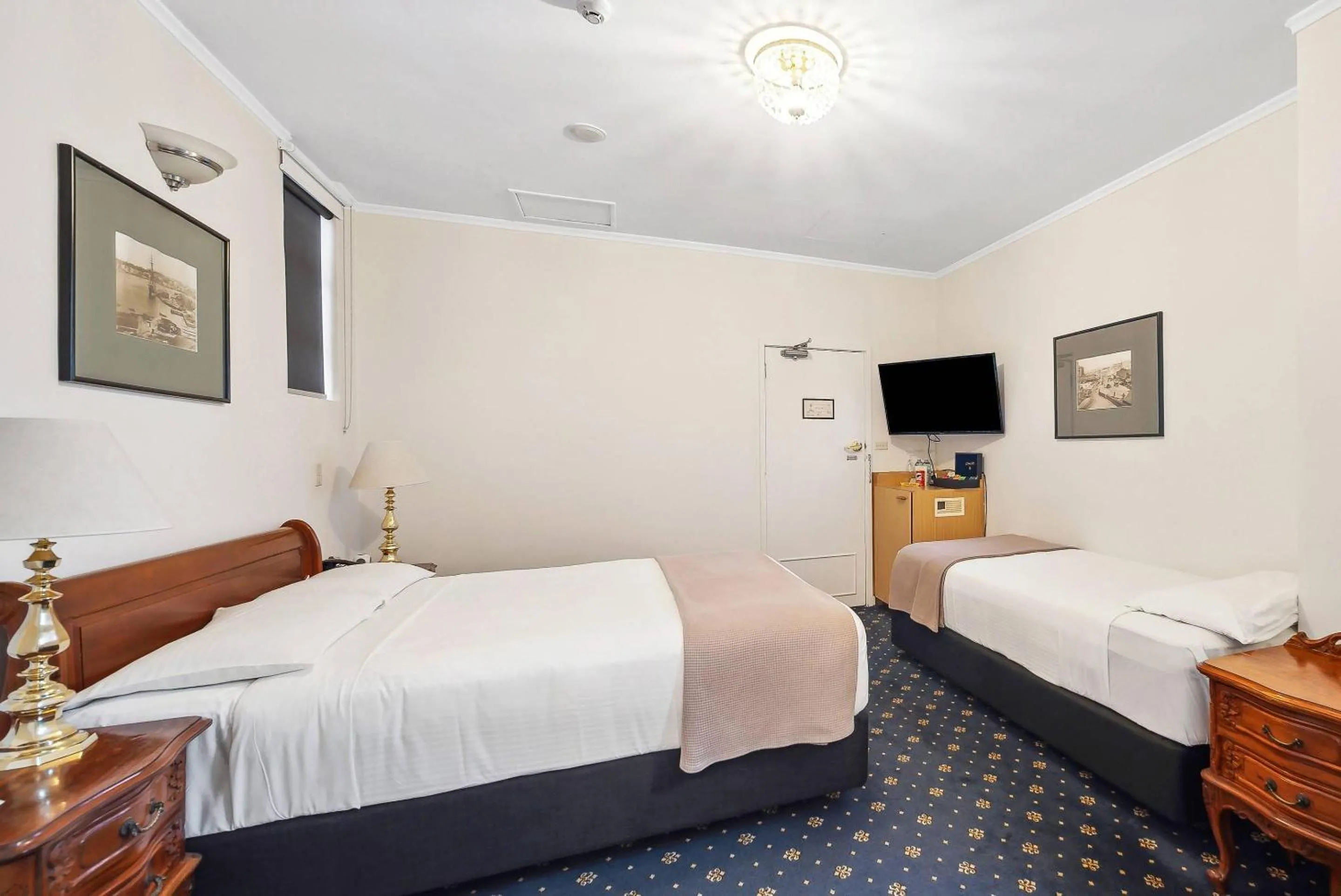 Bedroom, Bed in Castlereagh Boutique Hotel, an Ascend Collection Hotel