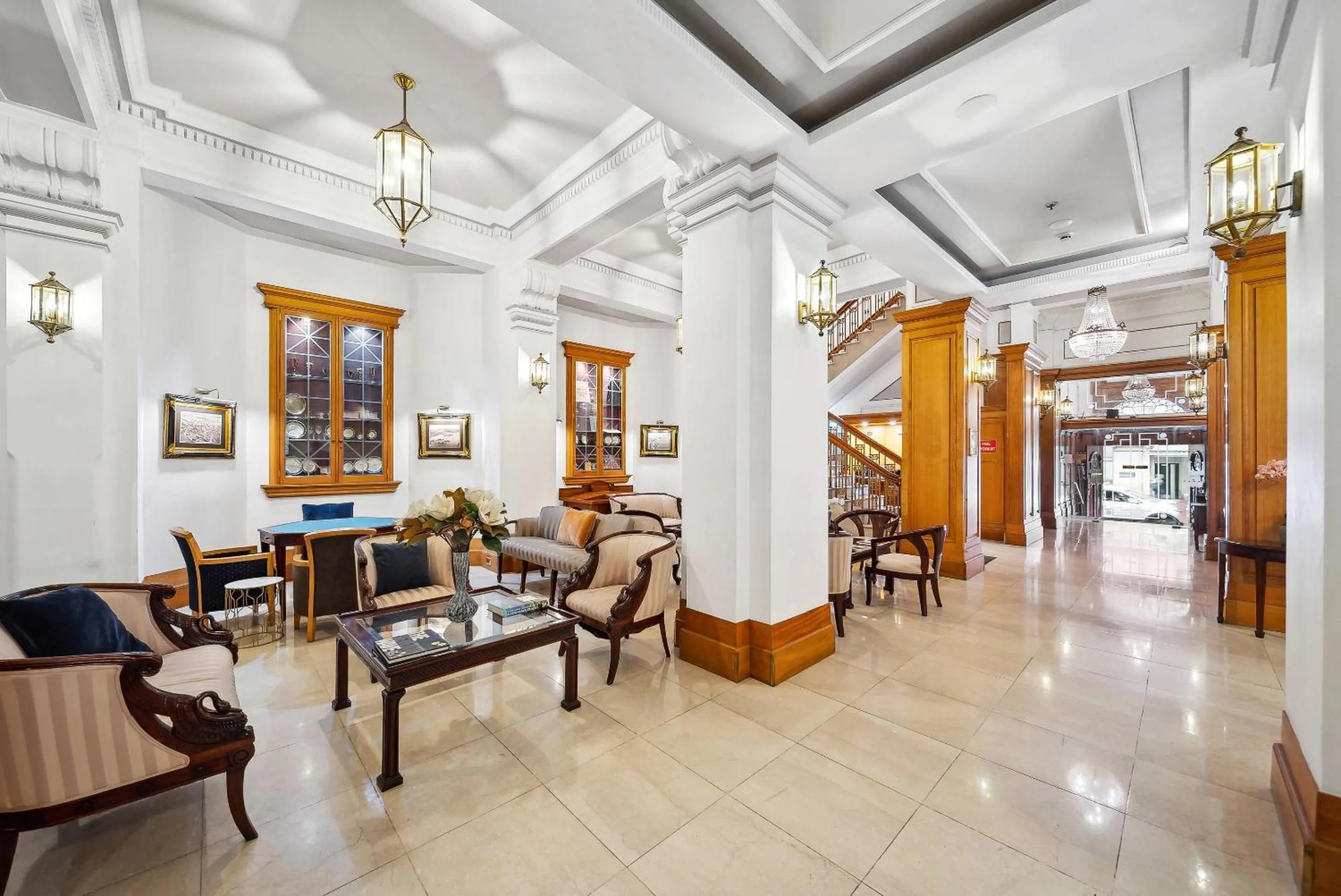 Lobby or reception in Castlereagh Boutique Hotel, an Ascend Collection Hotel
